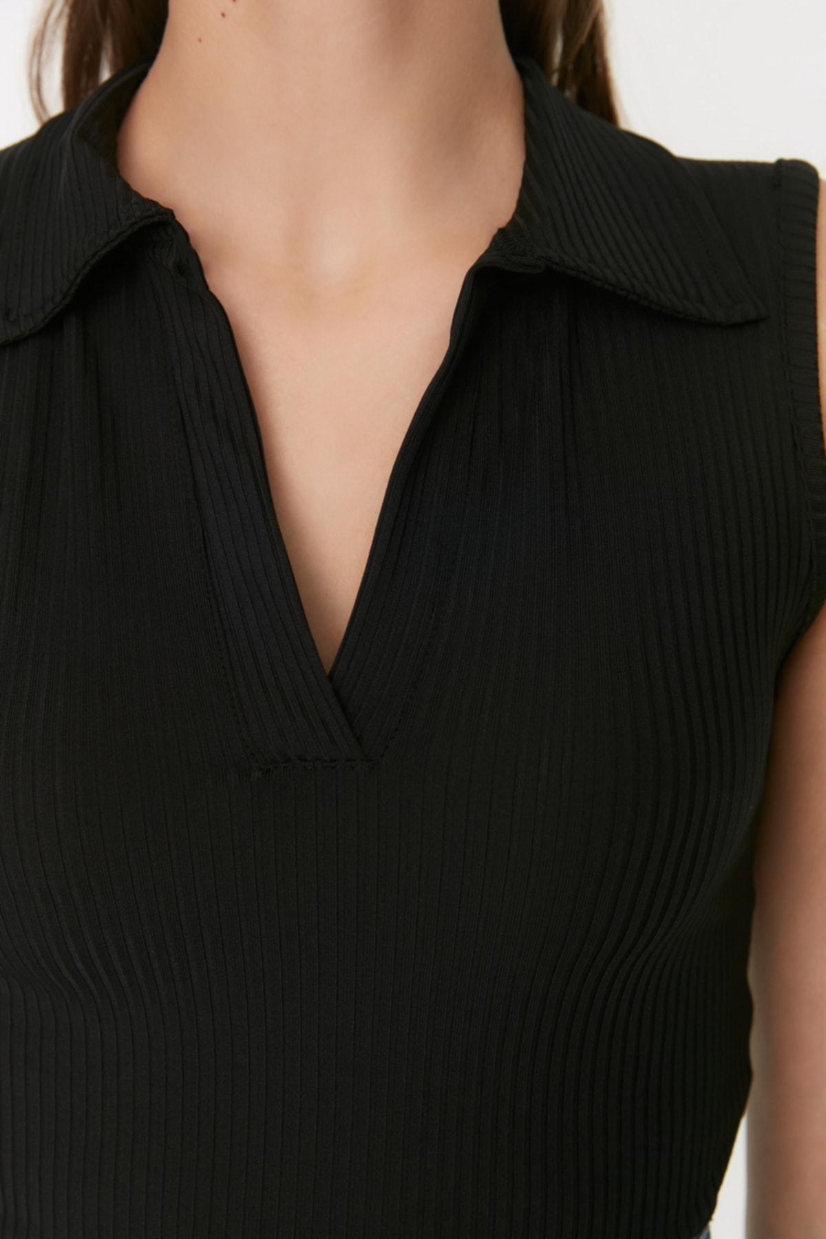 Black Slim Polo Blouse, , large image number 3