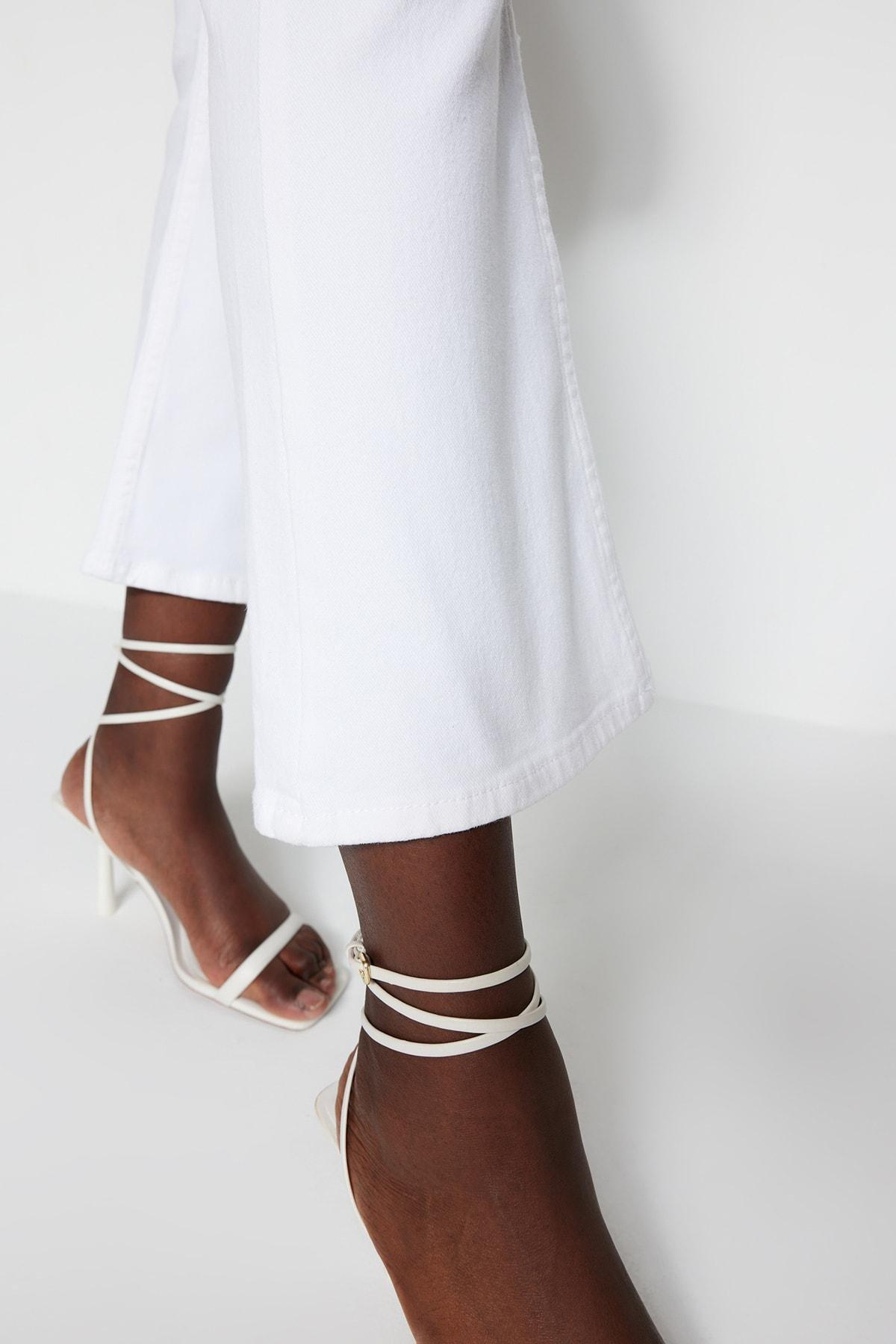 White Flared Bootcut Jeans, , large image number 5