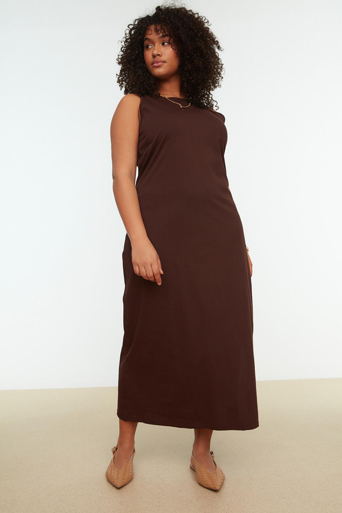 Trendyol - Brown Mermaid Plus Size Midi Dress