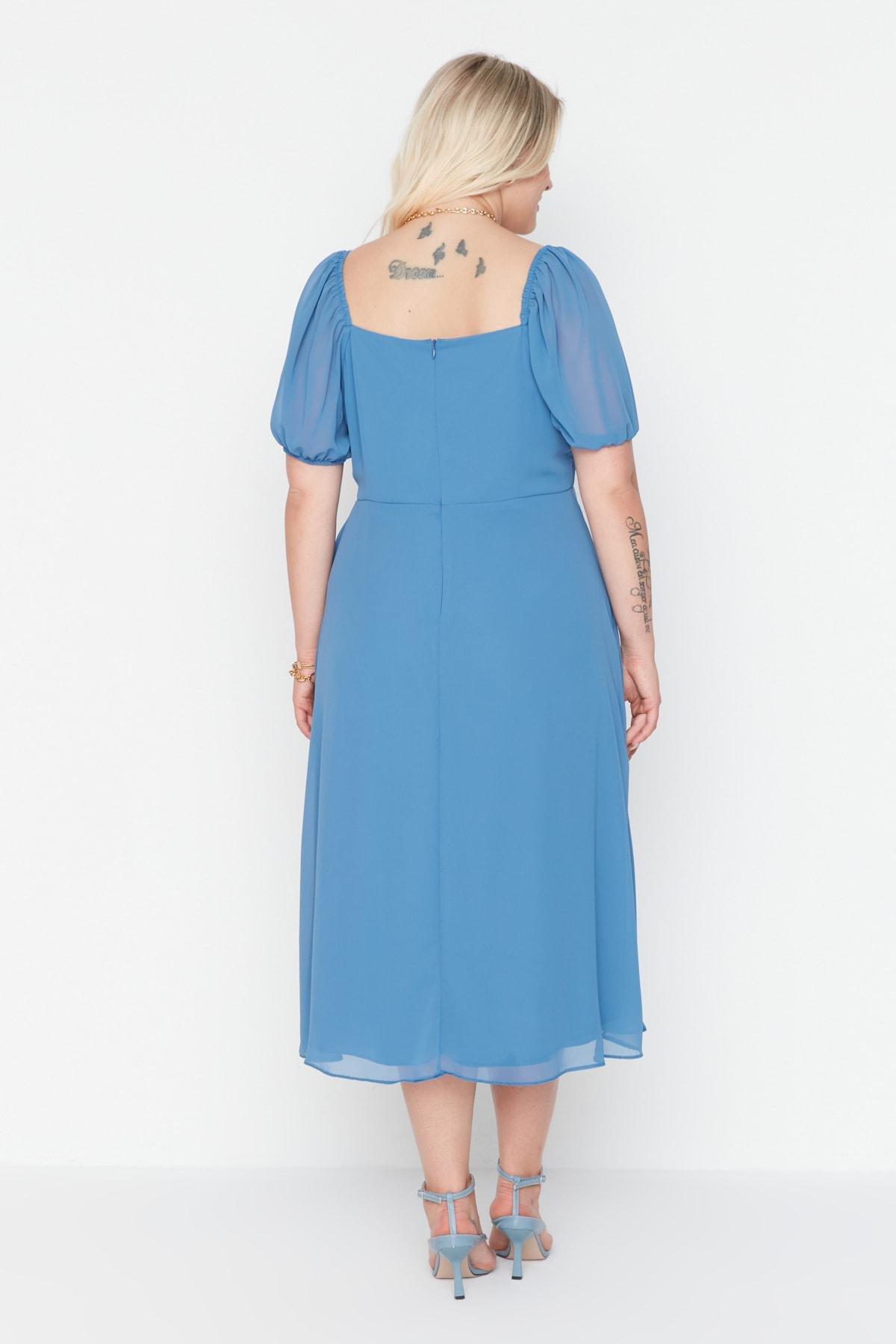 Blue A-Line Breasted Plus Size Midi Dress, , large image number 4