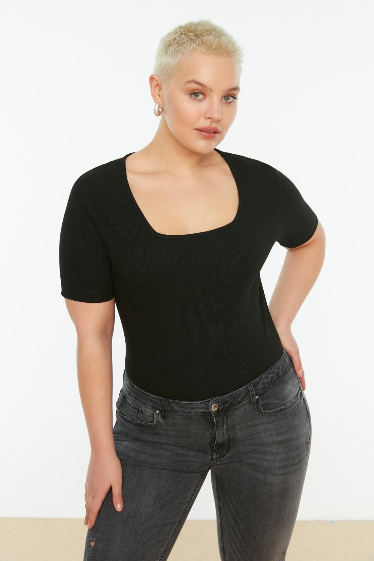 Black Square Collar Plus Size T-Shirt, , large image number 0