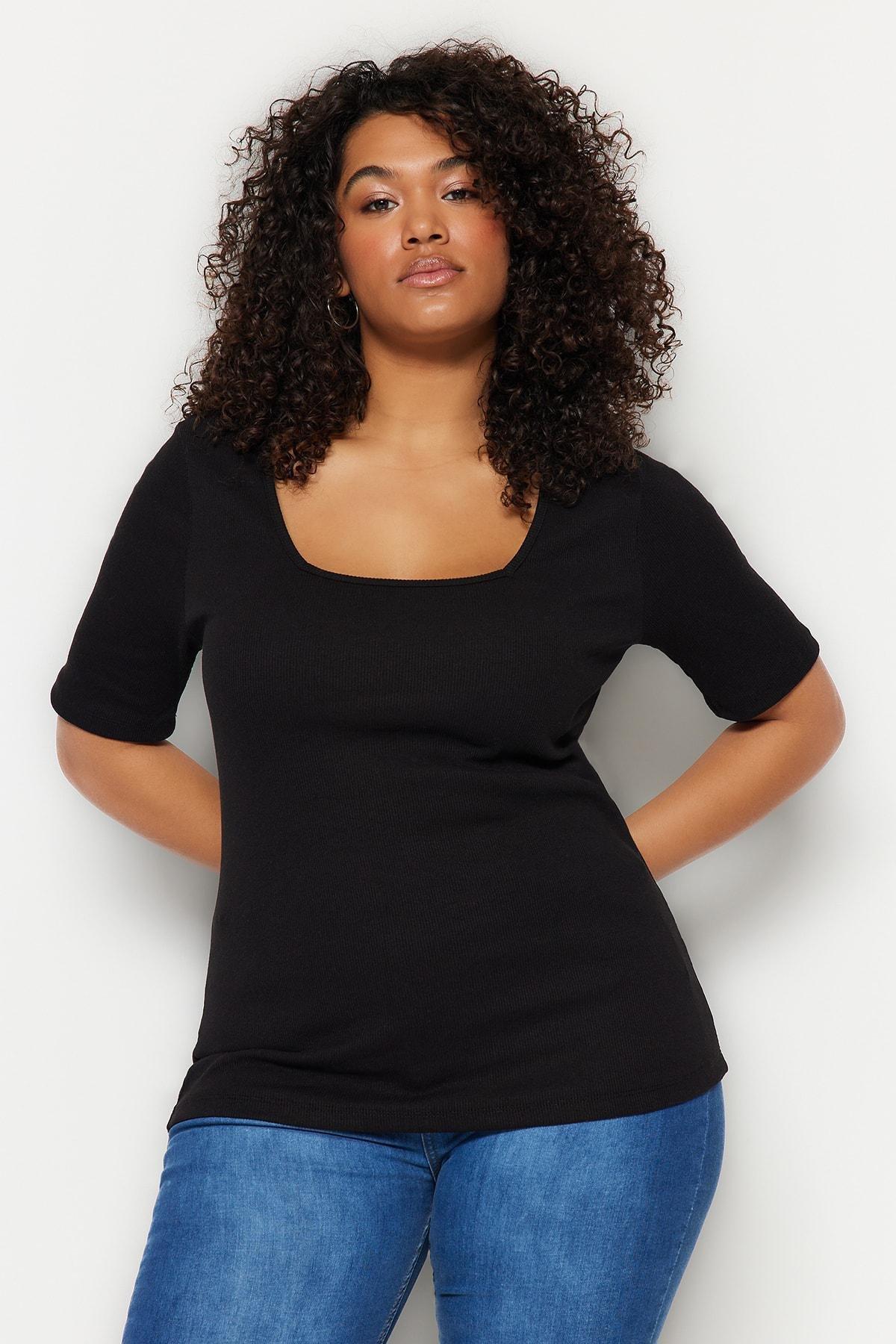 Black Square Collar Plus Size T-Shirt, , large image number 5