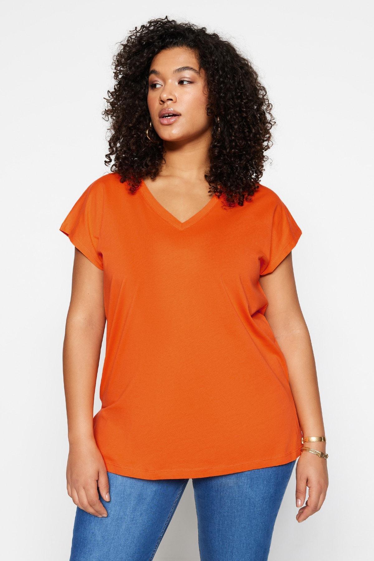 Trendyol - Orange V-Neck Plus Size T-Shirt