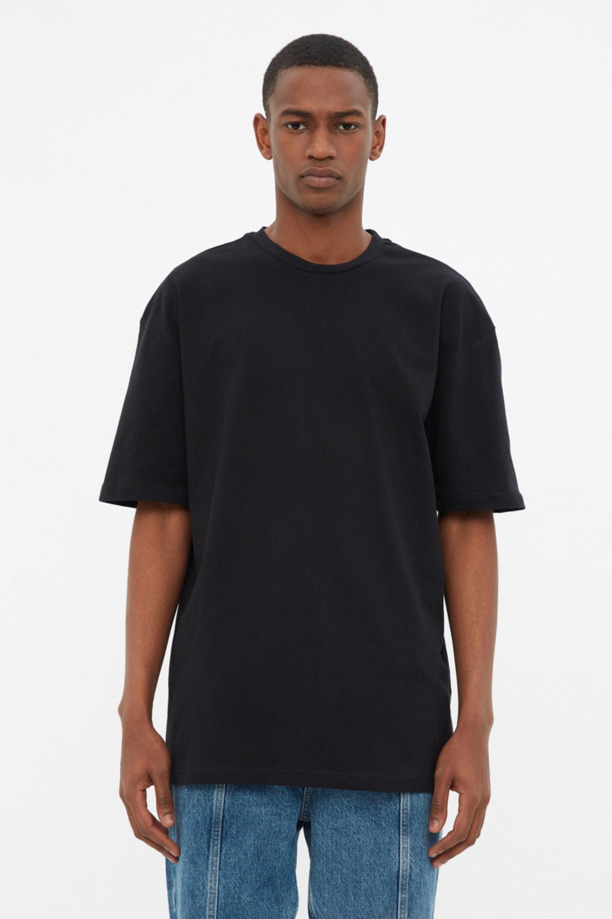 Trendyol - Black Crew Neck Tshirt