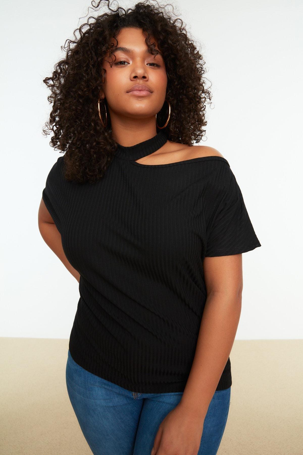 Black Off-Shoulder Plus Size Blouse, , large image number 3
