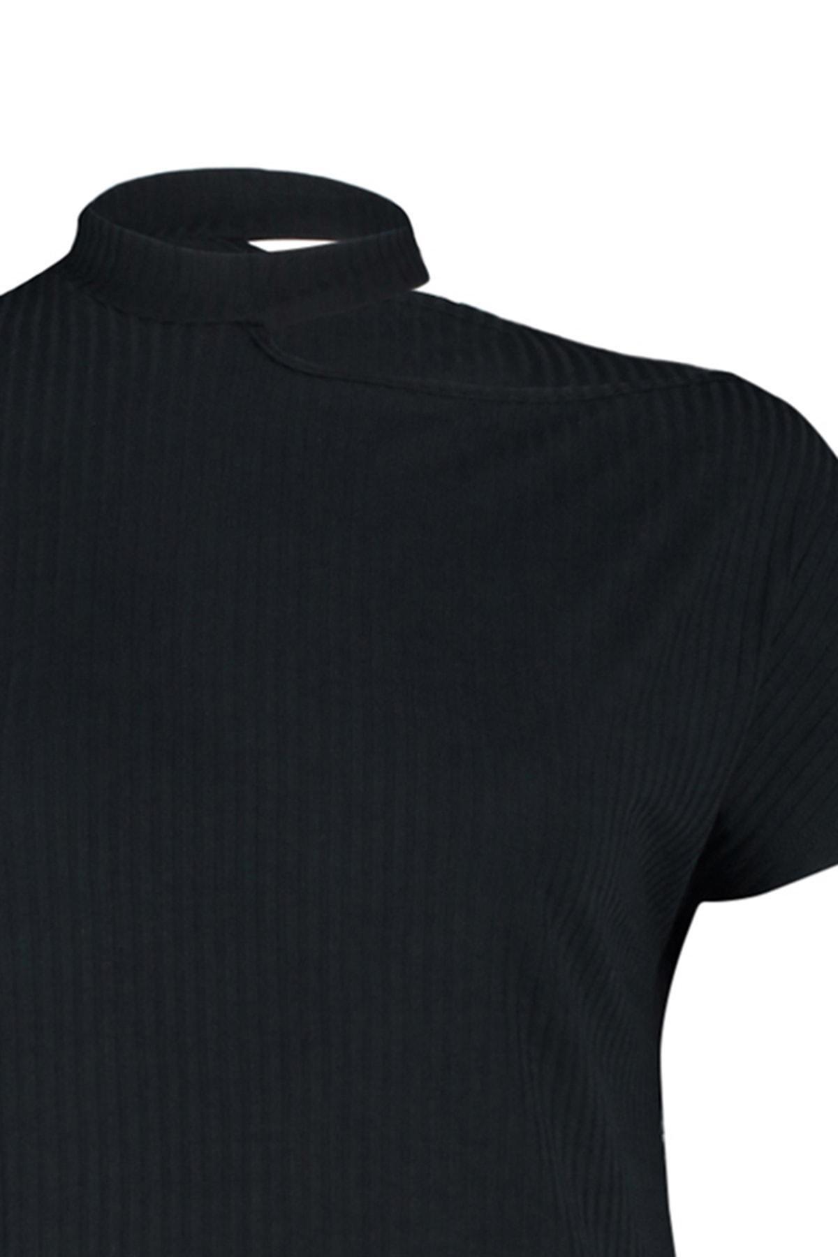 Black Off-Shoulder Plus Size Blouse, , large image number 6