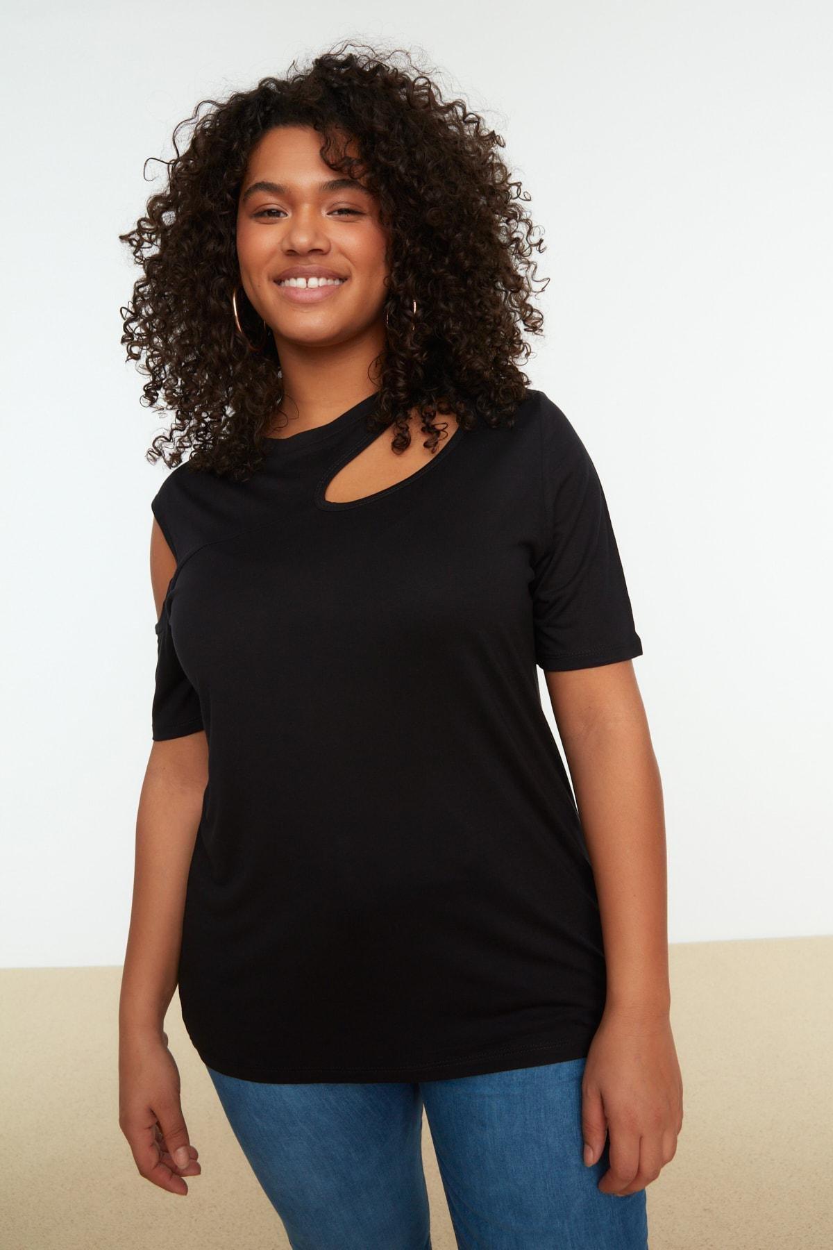 Black Crew Neck Plus Size Blouse, , large image number 2