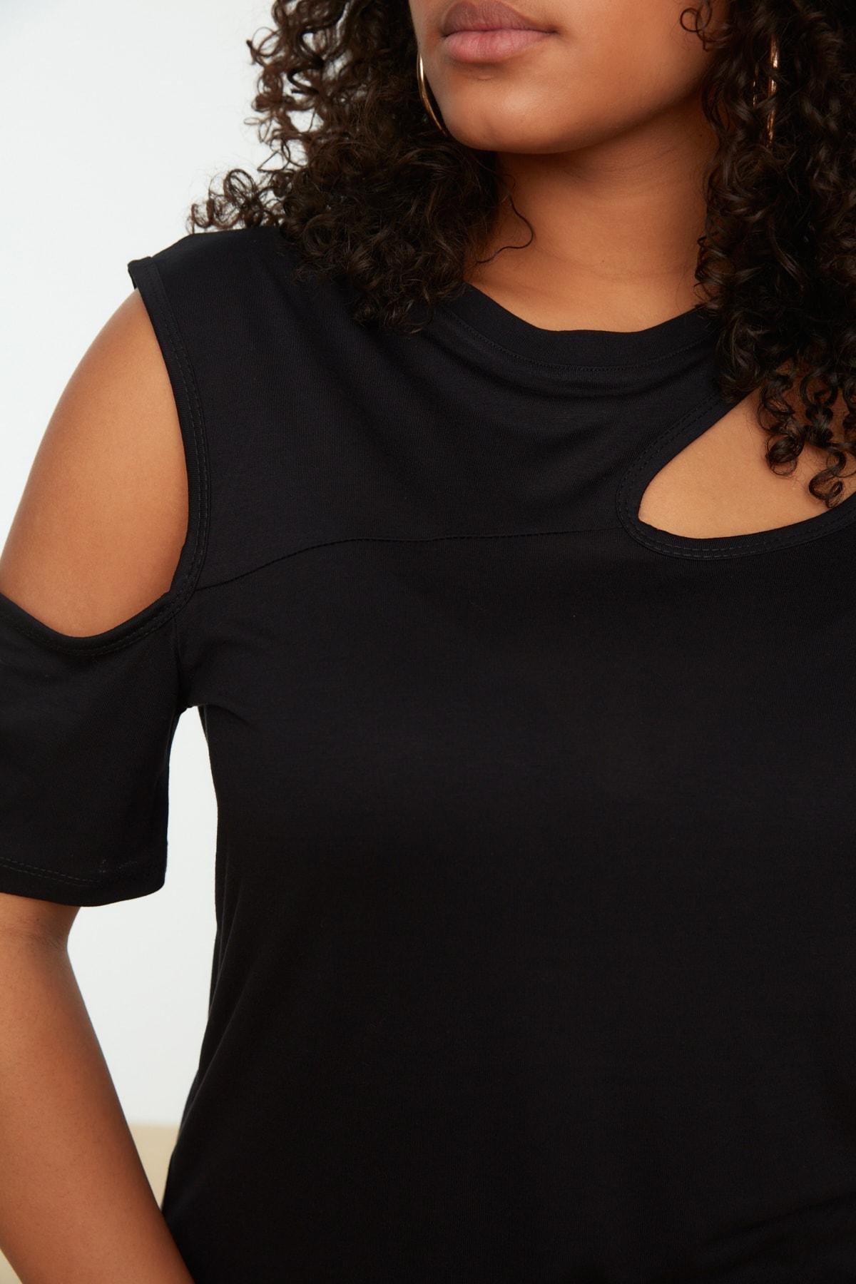 Black Crew Neck Plus Size Blouse, , large image number 3