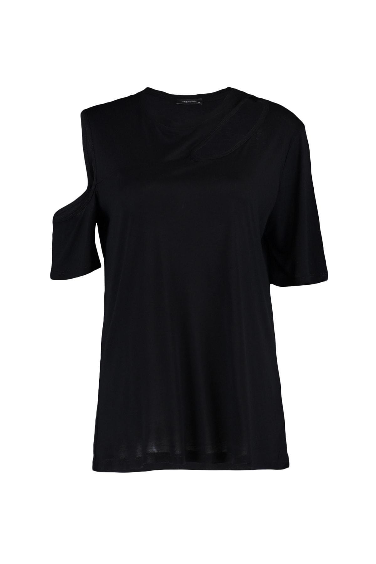 Trendyol - Black Crew Neck Plus Size Blouse