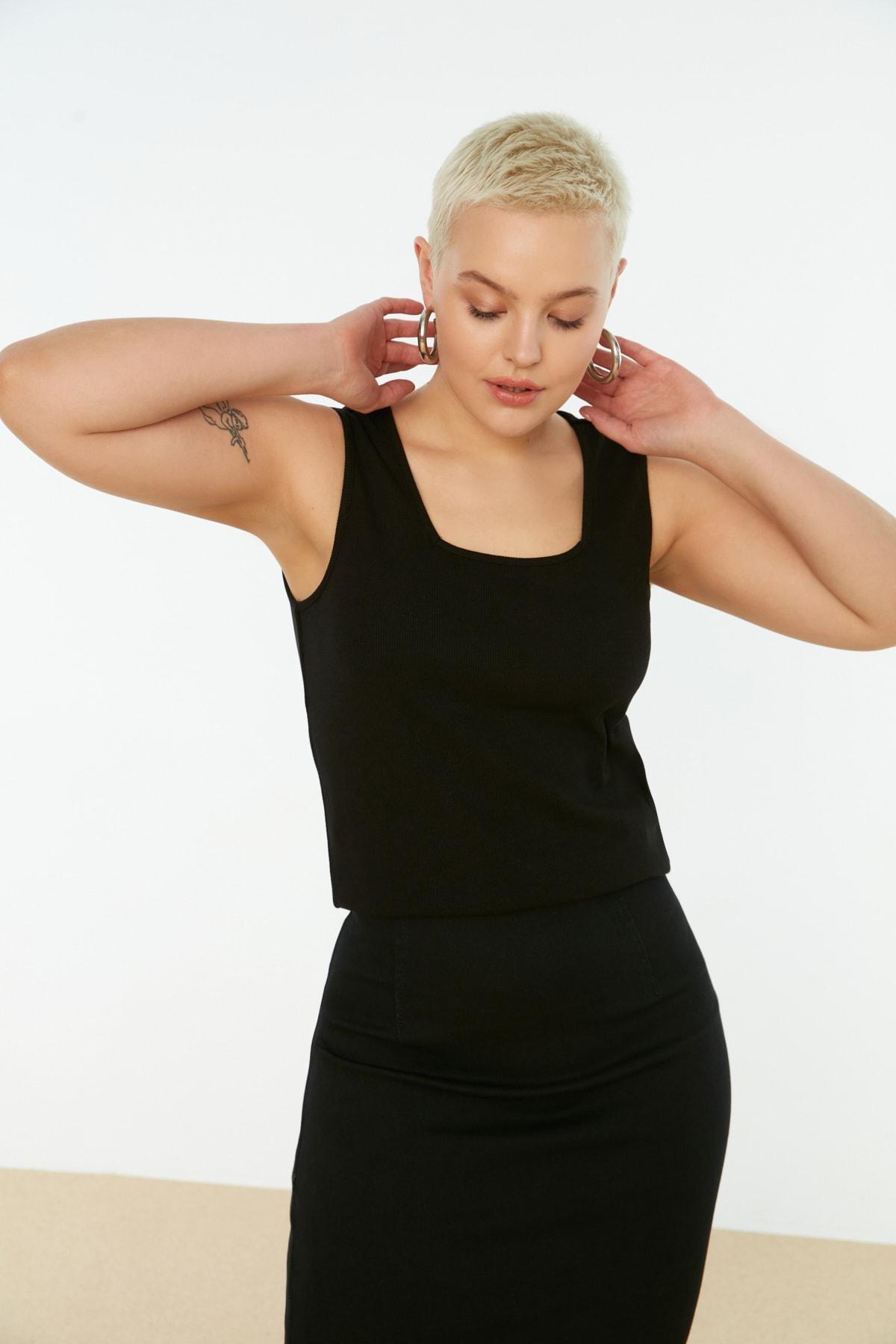 Black Crew Neck Plus Size Camisole, Set Of 2, , large image number 8