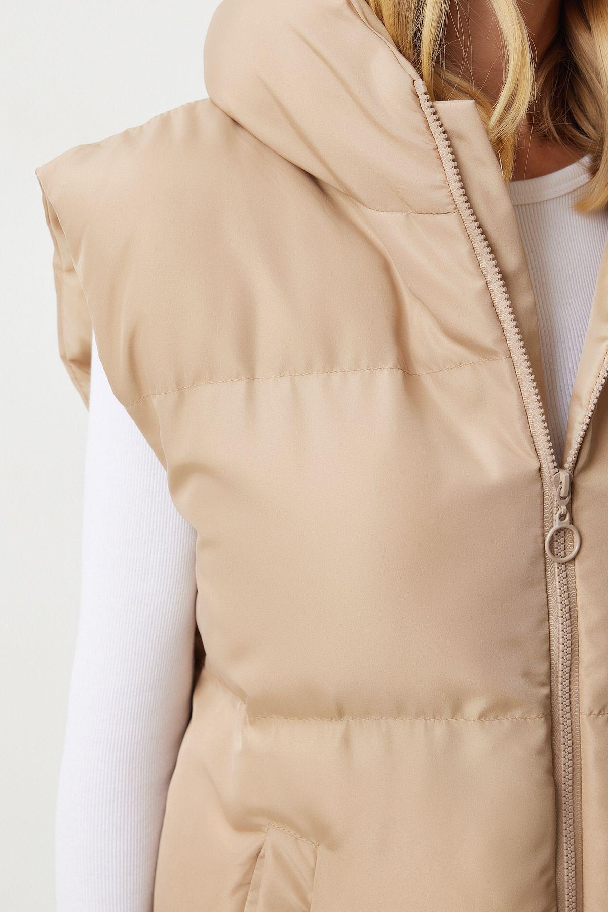 Beige Hooded Puffer Vest, Cream, large image number 10