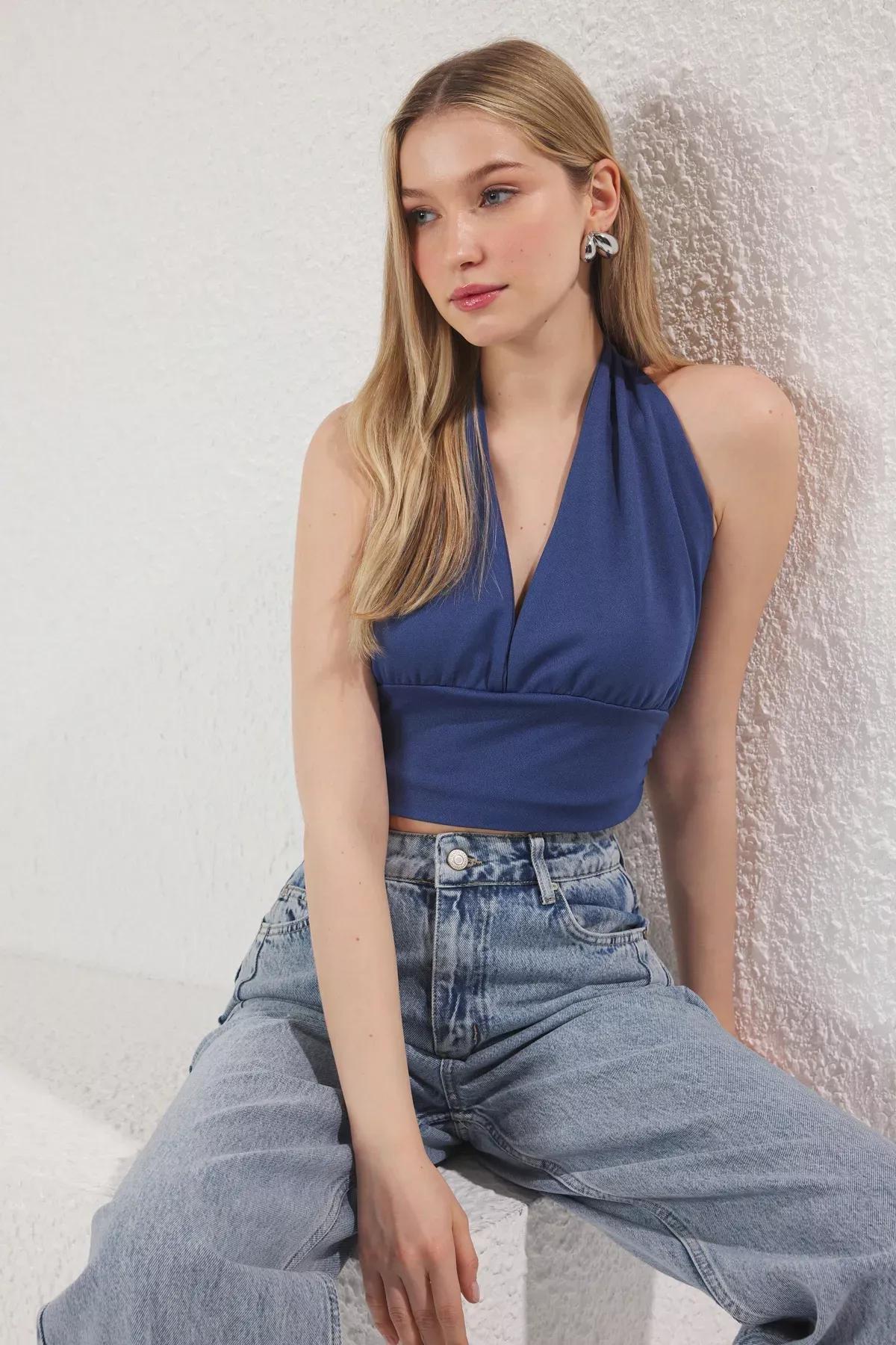 Blue Halter Neck Fitted Crop Knit Blouse, , large image number 1