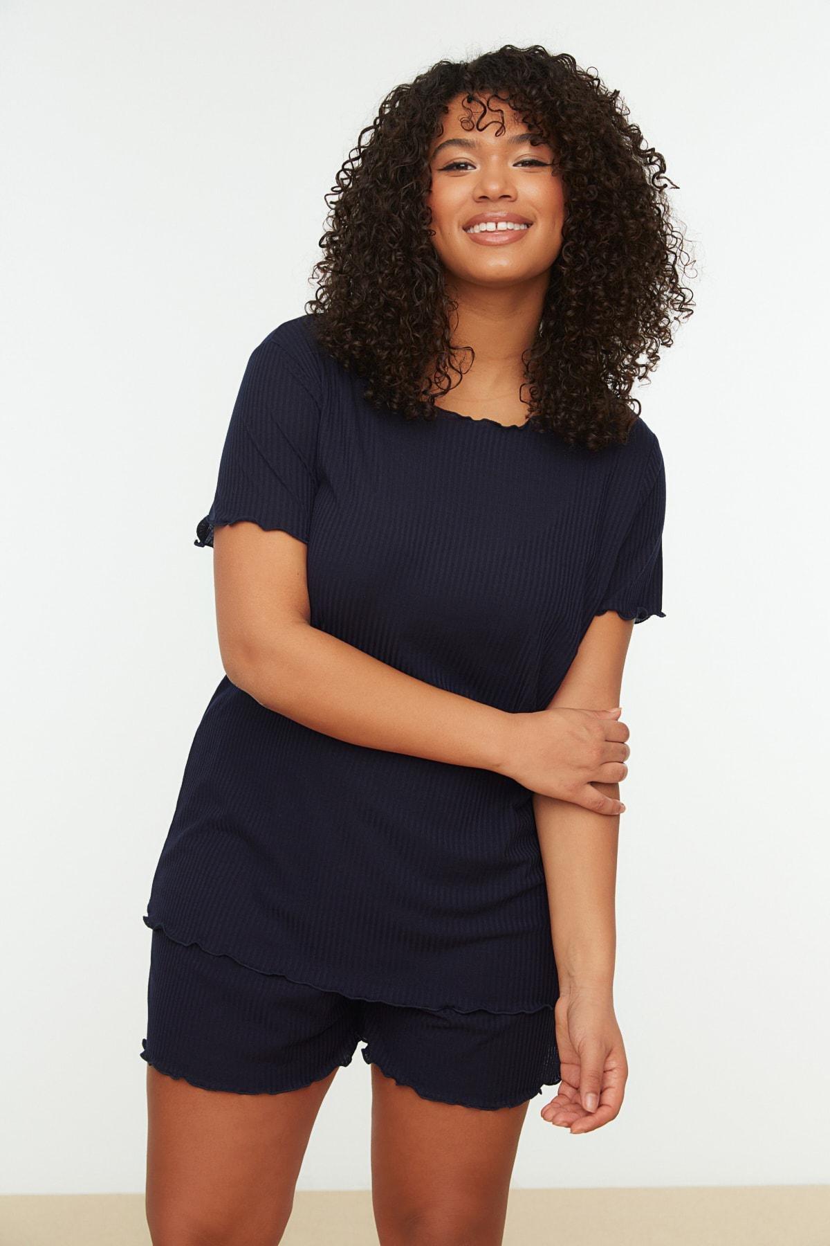 Trendyol - Navy Plain Plus Size Pajama Set