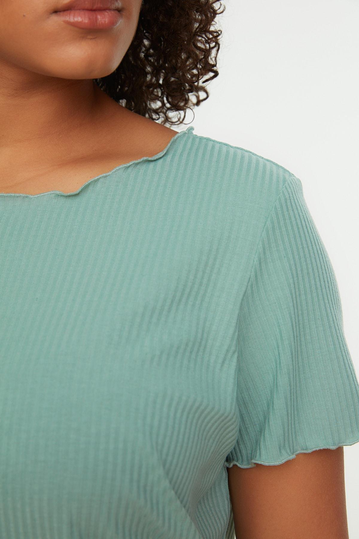 Green Plain Plus Size Pajama Set, , large image number 4