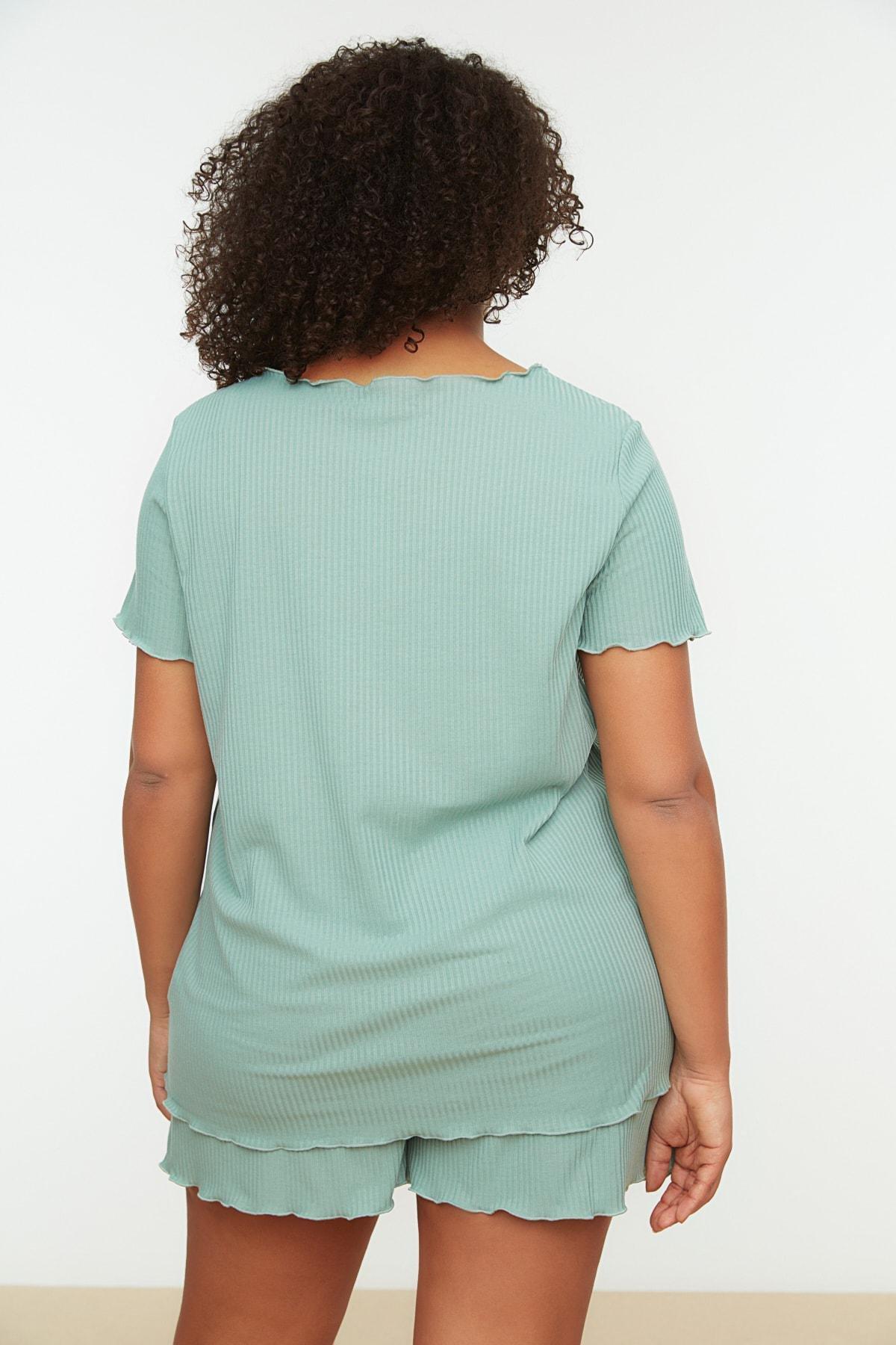 Trendyol - Green Plain Plus Size Pajama Set