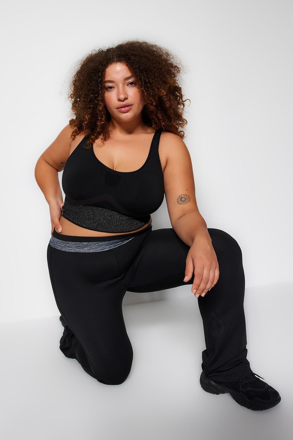 Black Straight Plus Size Sweatpants, , large image number 2
