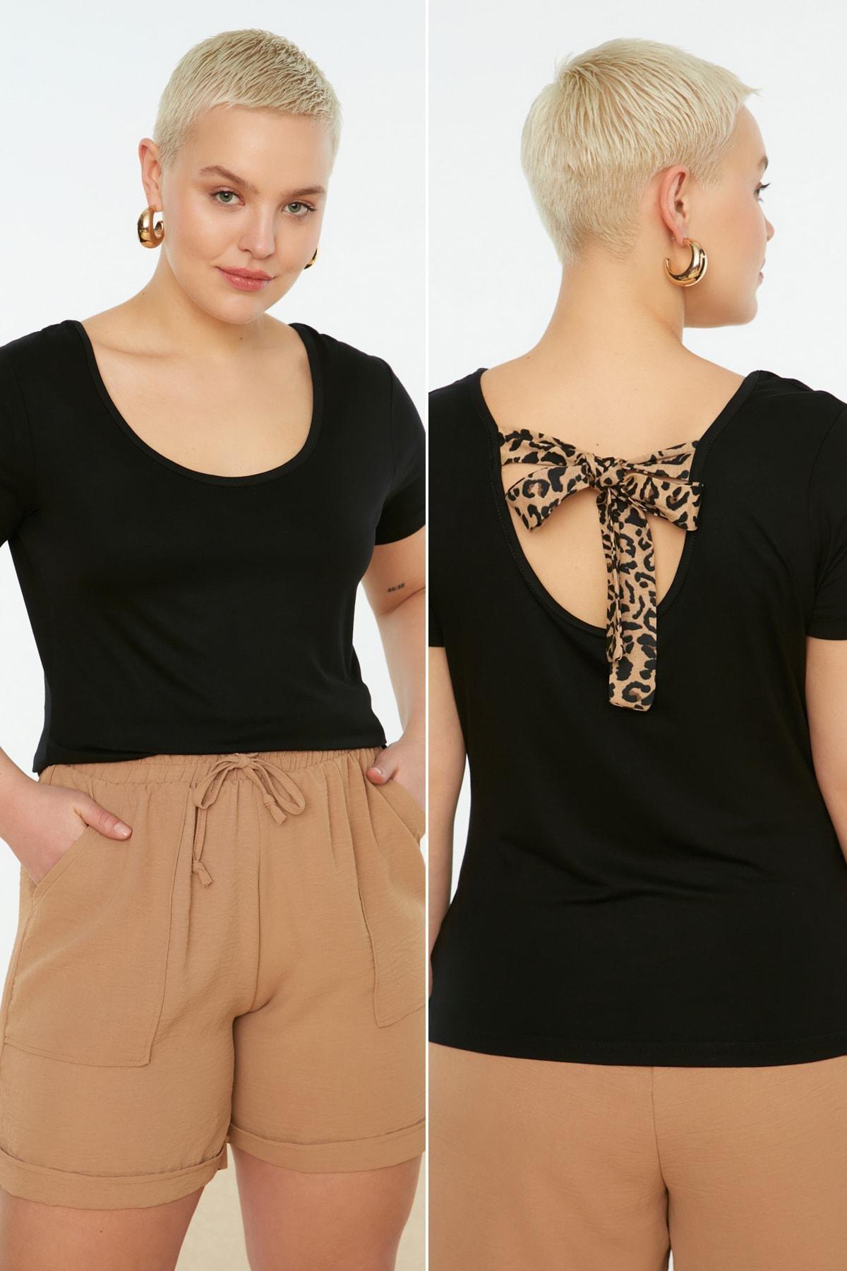 Black Fitted Plus Size Blouse, , large image number 2