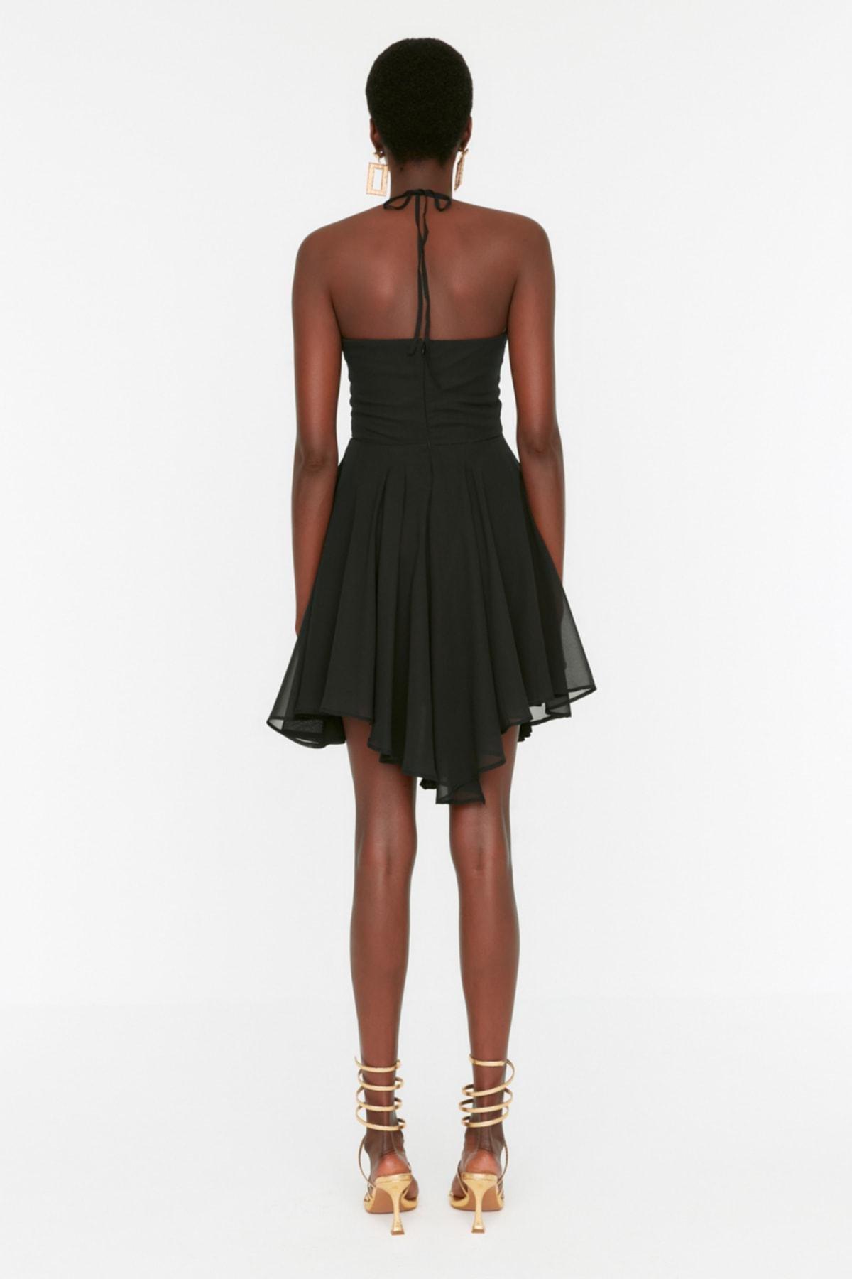 Black V-Neck Skater Dress, , large image number 4