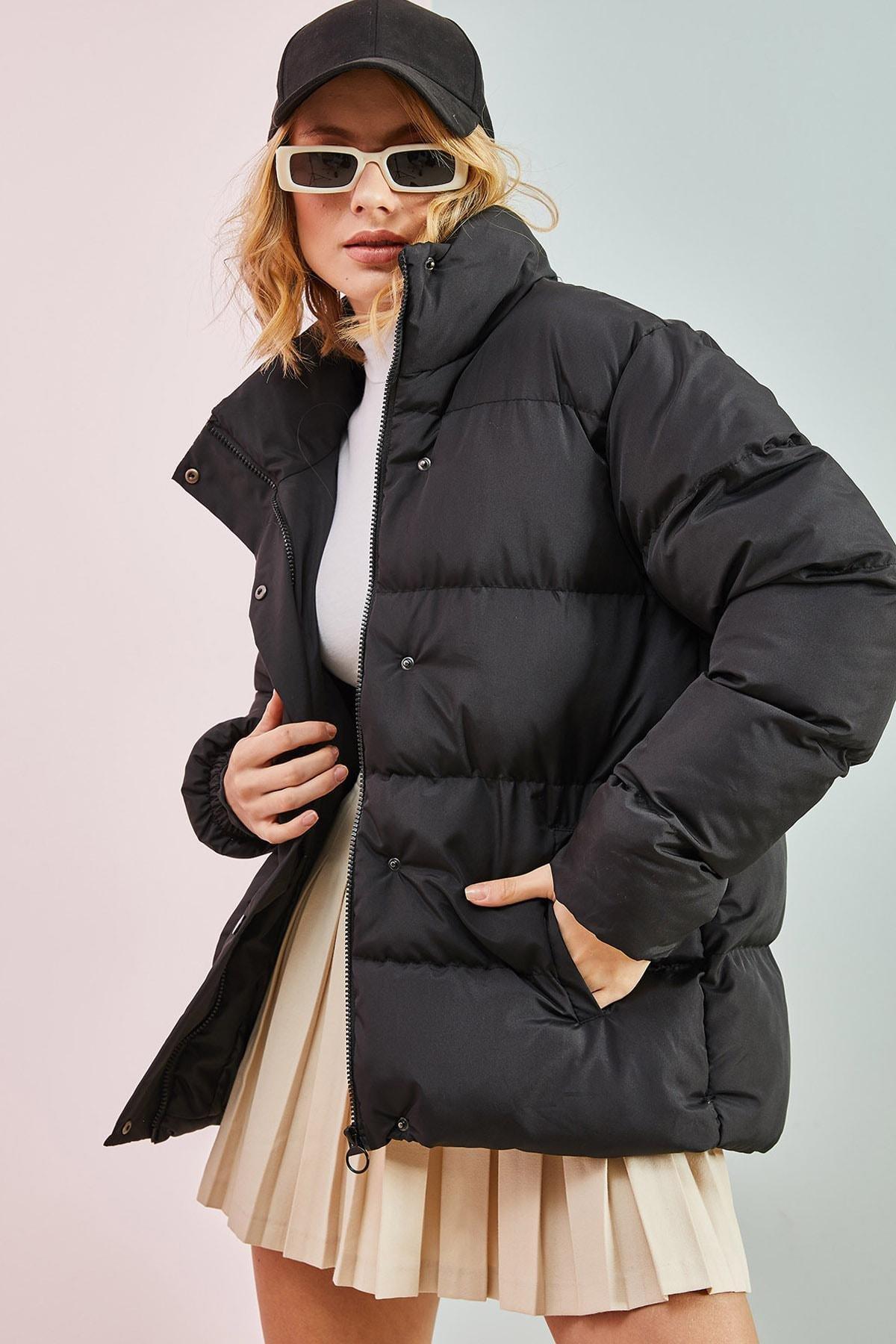 Black Front Pop Collar Puffer Coat, , large image number 4