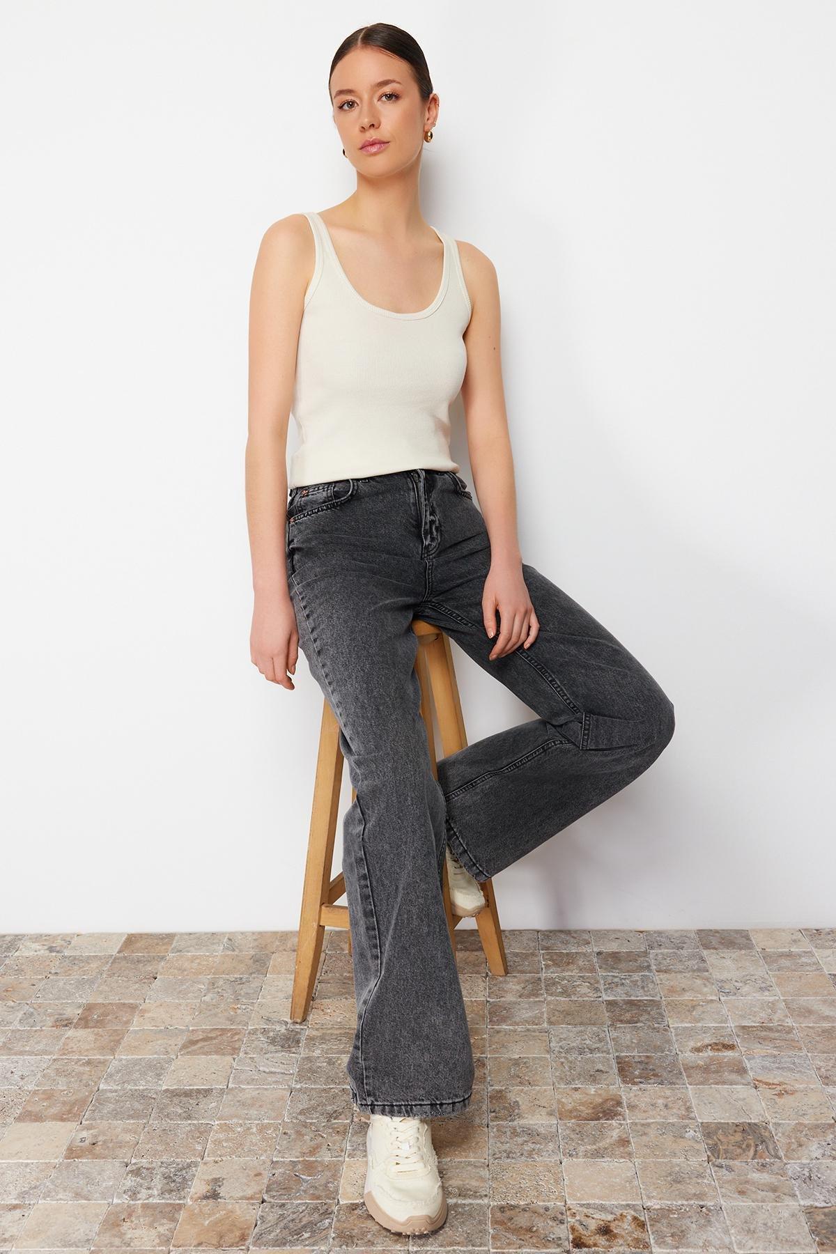 White Collared Corduroy Knitted Top, , medium