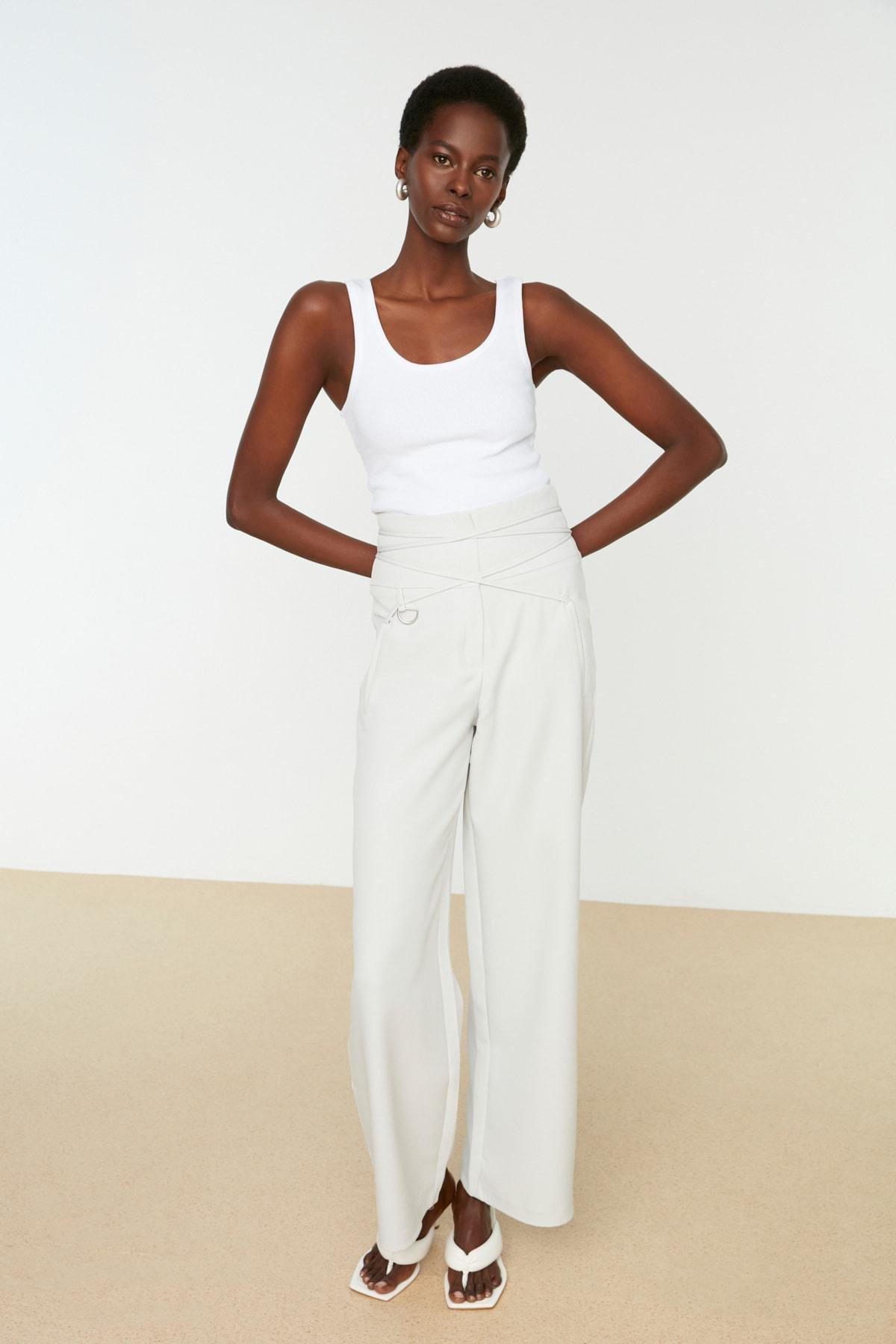 White Scoop Neck Camisole, , large image number 3