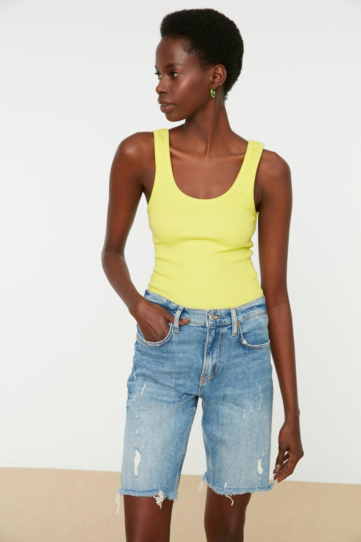Yellow Scoop Neck Camisole, , large image number 0