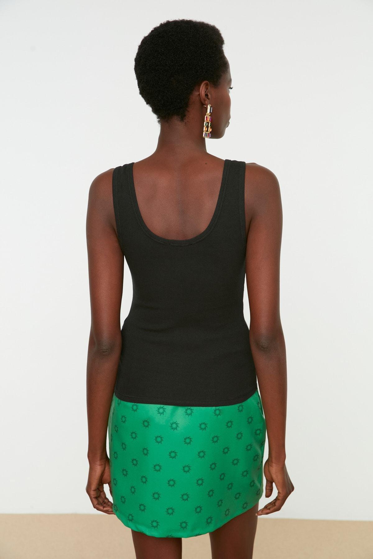 Black Scoop Neck Camisole, , large image number 4