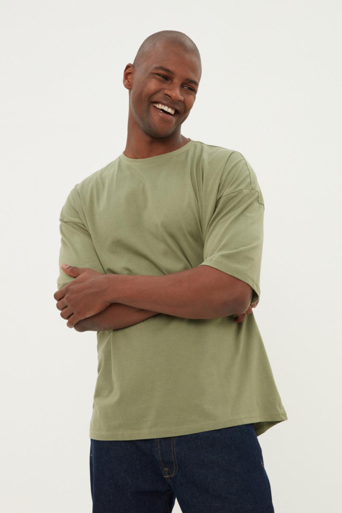 Trendyol - Khaki Crew Neck Oversize Tshirt