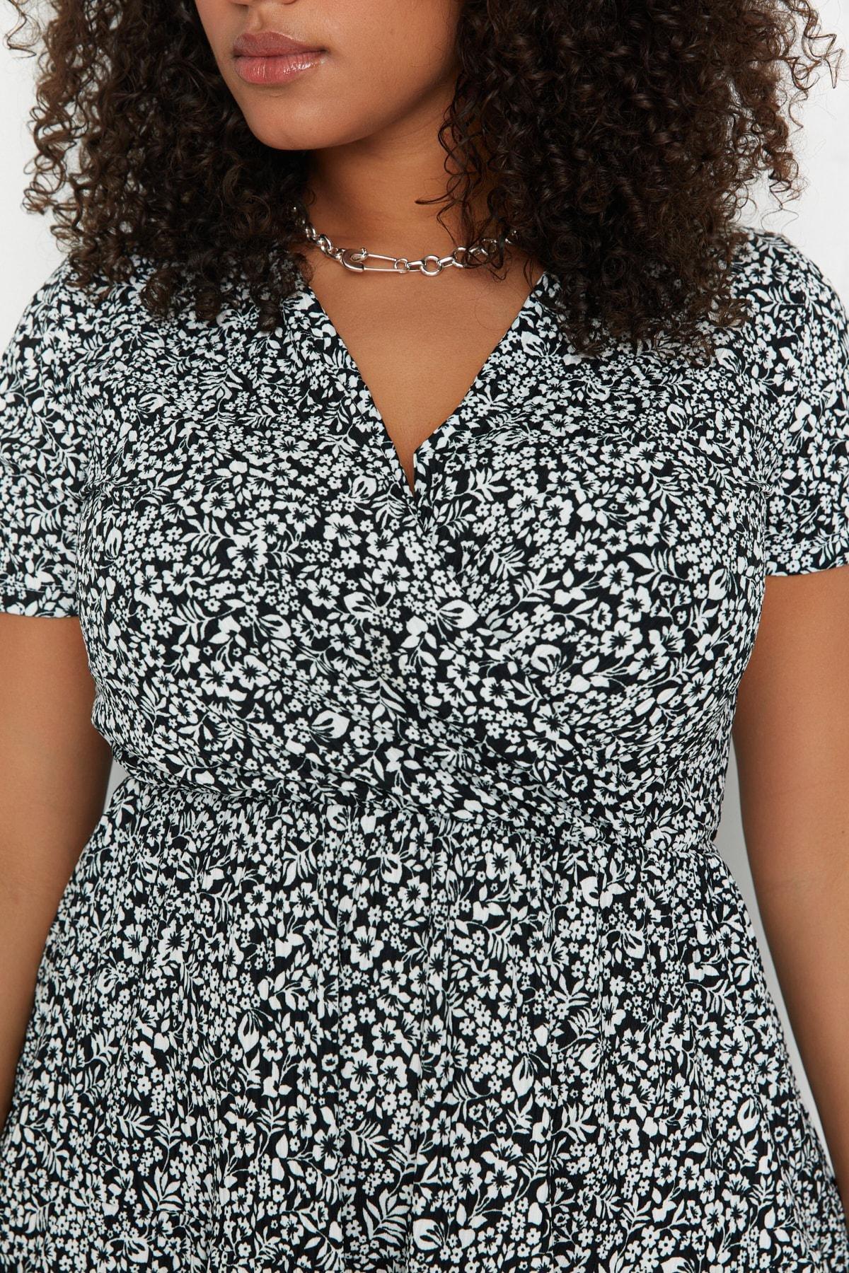 Black A-Line Plus Size Dress, , large image number 2