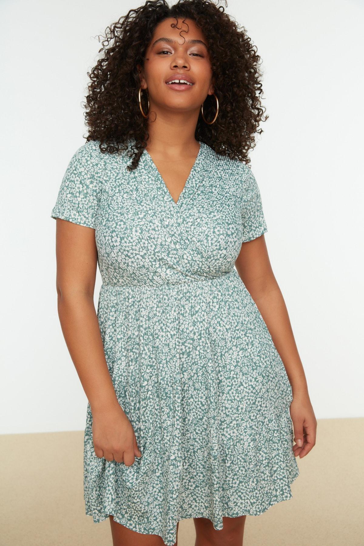 Green A-Line Plus Size Dress, , large image number 2