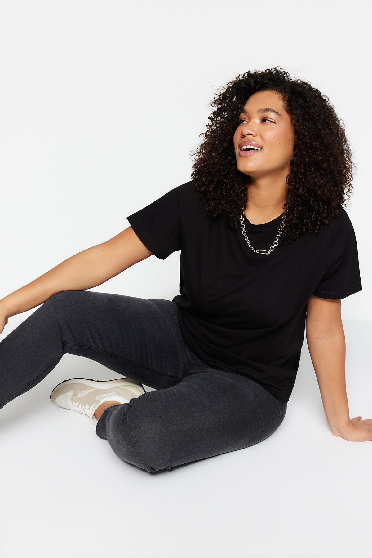 Black Crew Neck Plus Size Tshirt, Black, medium