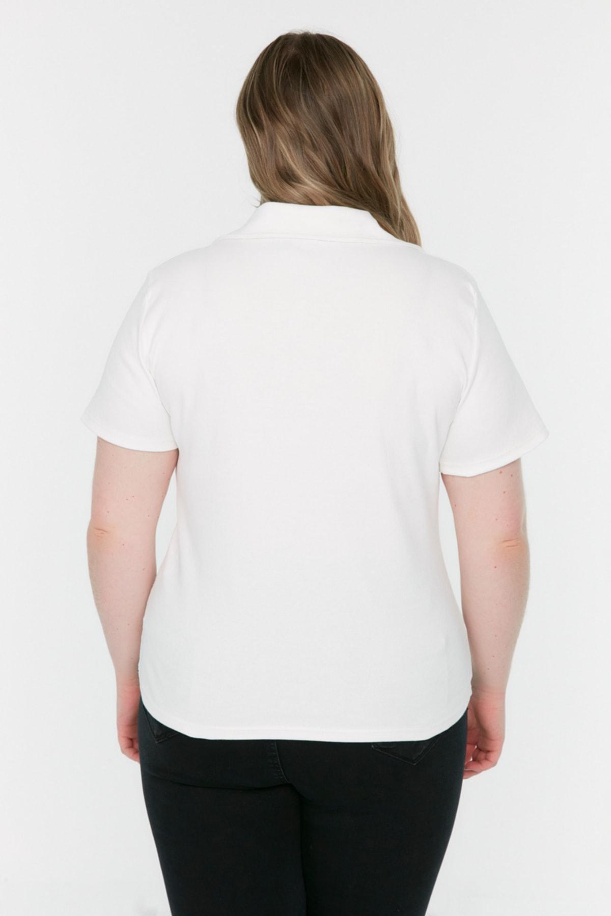 بلوزة بياقة بولو للمقاسات الكبيرة، أبيض, , large image number 4
