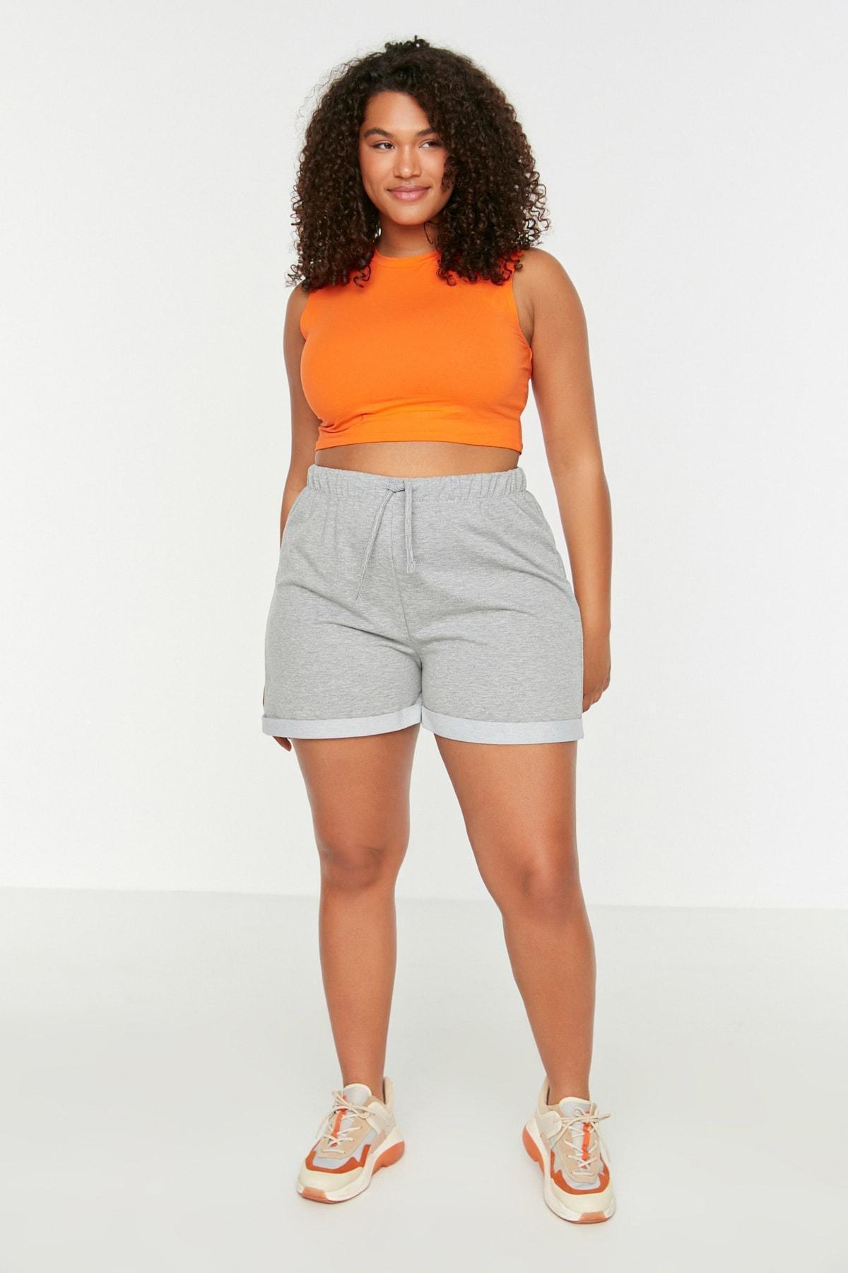 Trendyol - Grey Mid Waist Plus Size Shorts