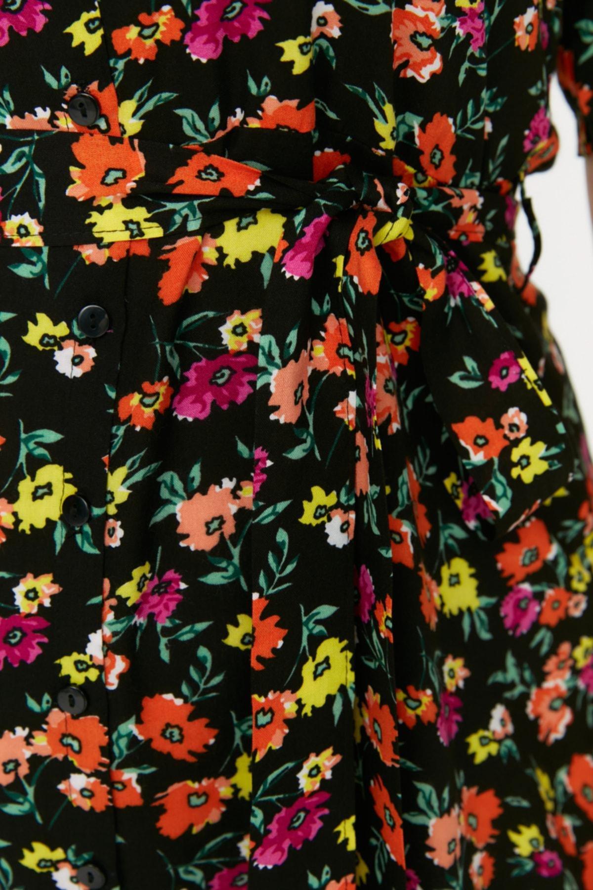 Black Floral Plus Size Dress, , large image number 2