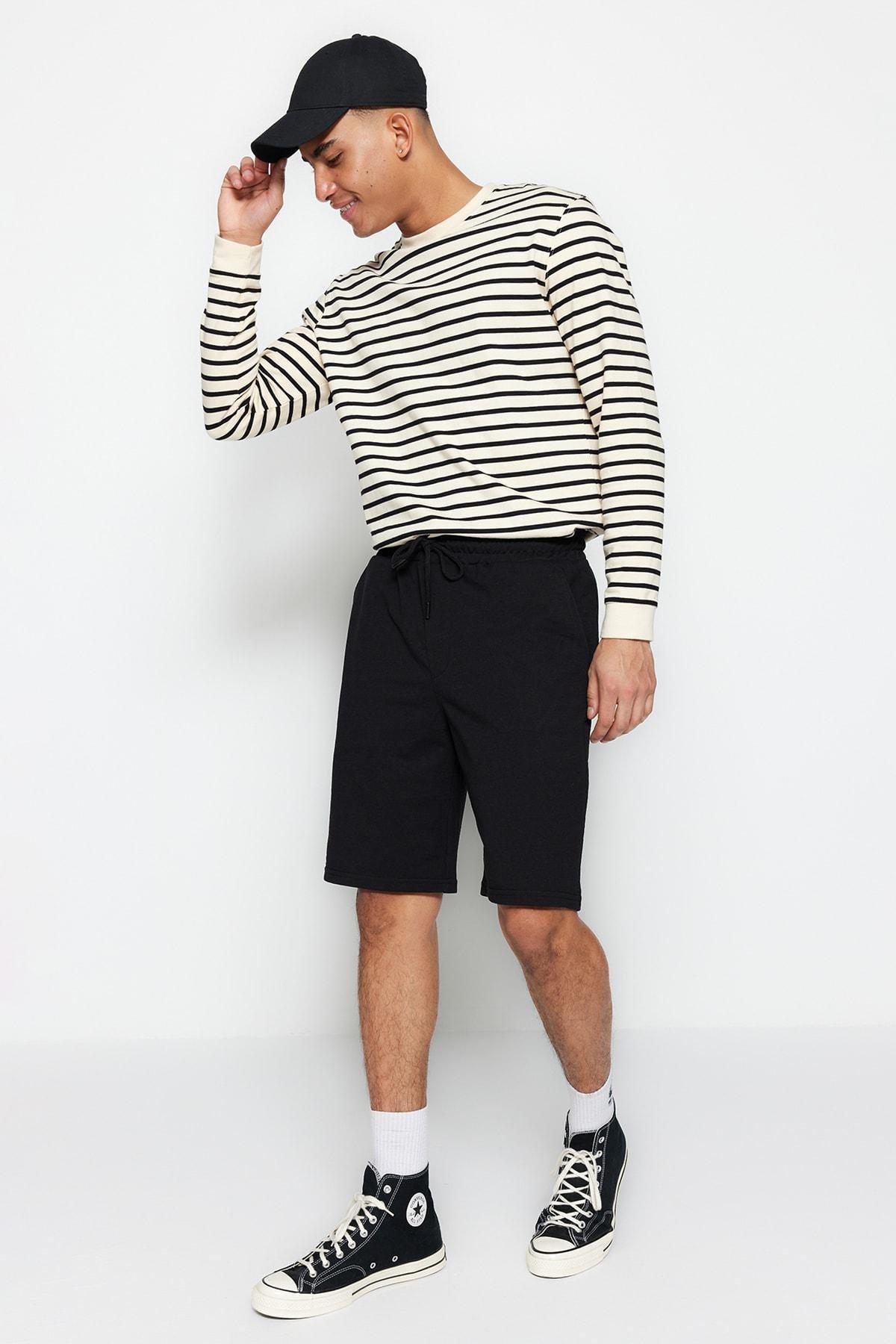 Black Mid Waist Shorts, , large image number 8
