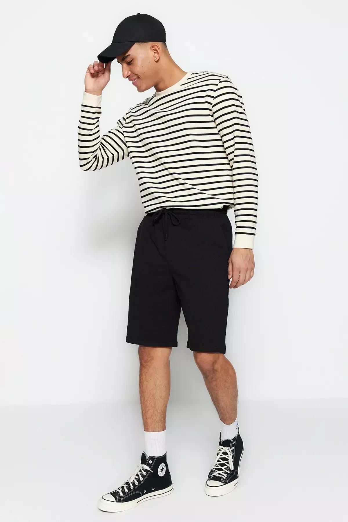 Black Mid Waist Shorts, Black, large image number 8