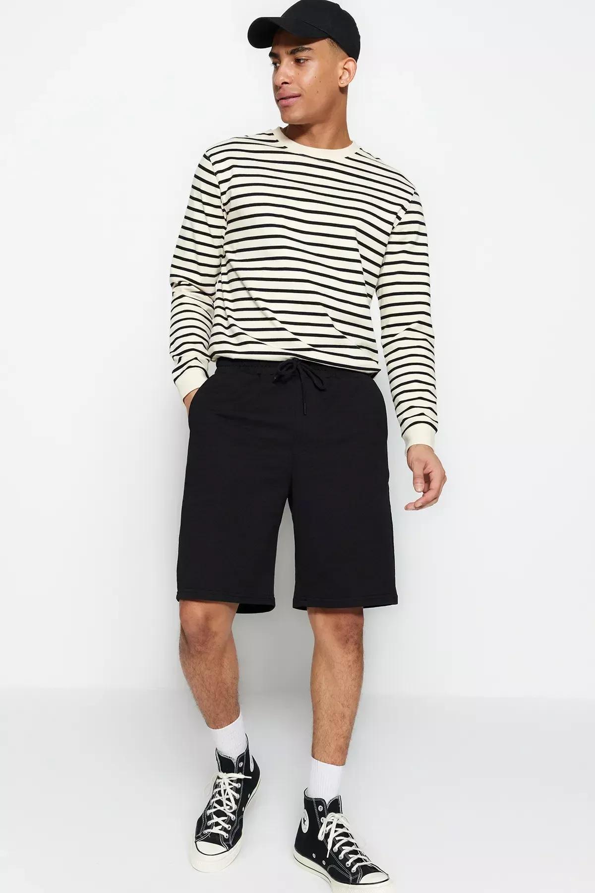 Black Mid Waist Shorts, Black, large image number 9