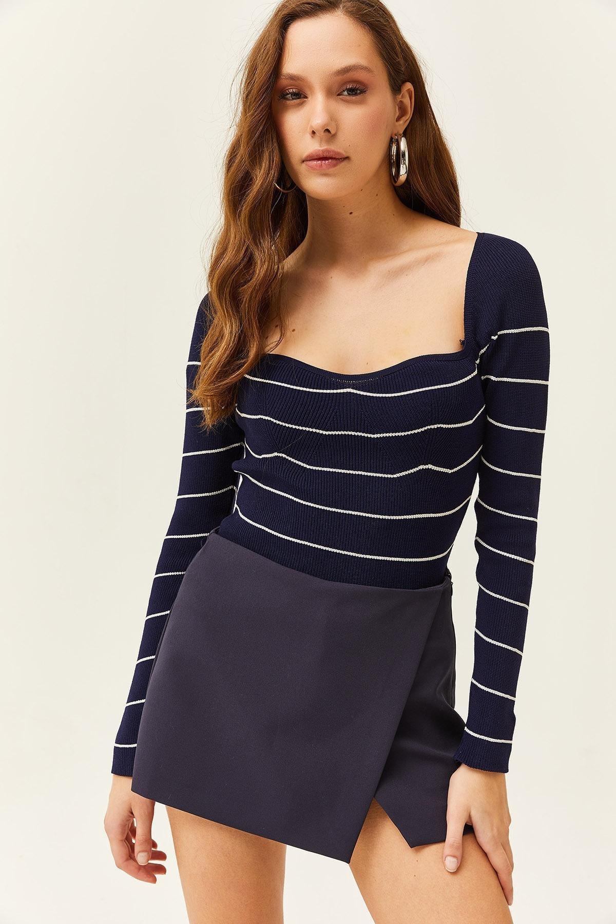 Olalook - Blue Striped Crop Knitwear Blouse