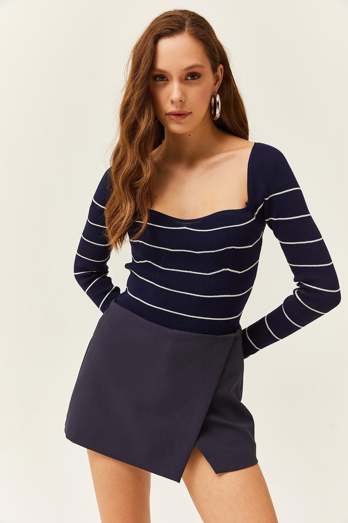 Olalook - Blue Striped Crop Knitwear Blouse