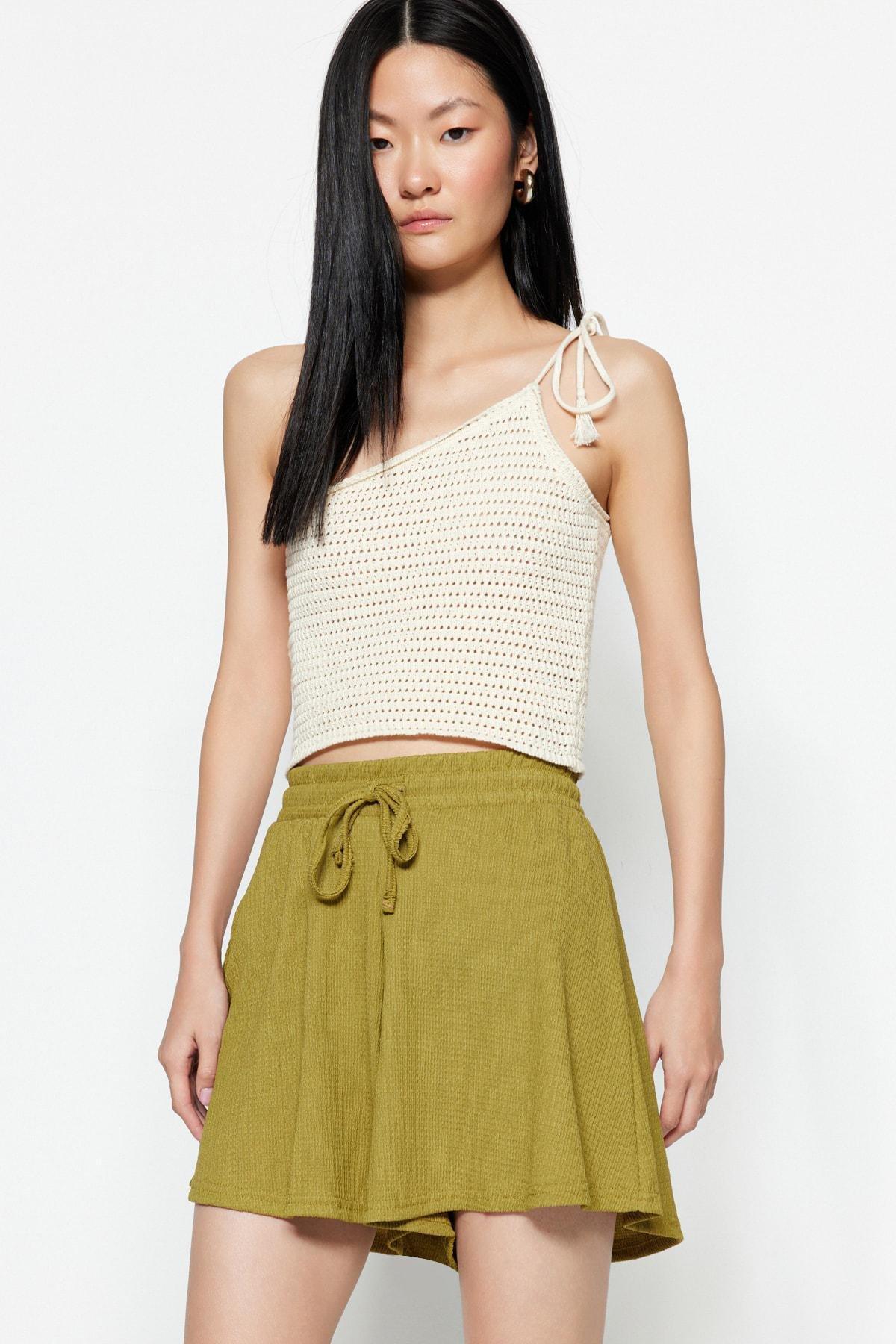 Green Mid Waist Shorts, , large image number 1