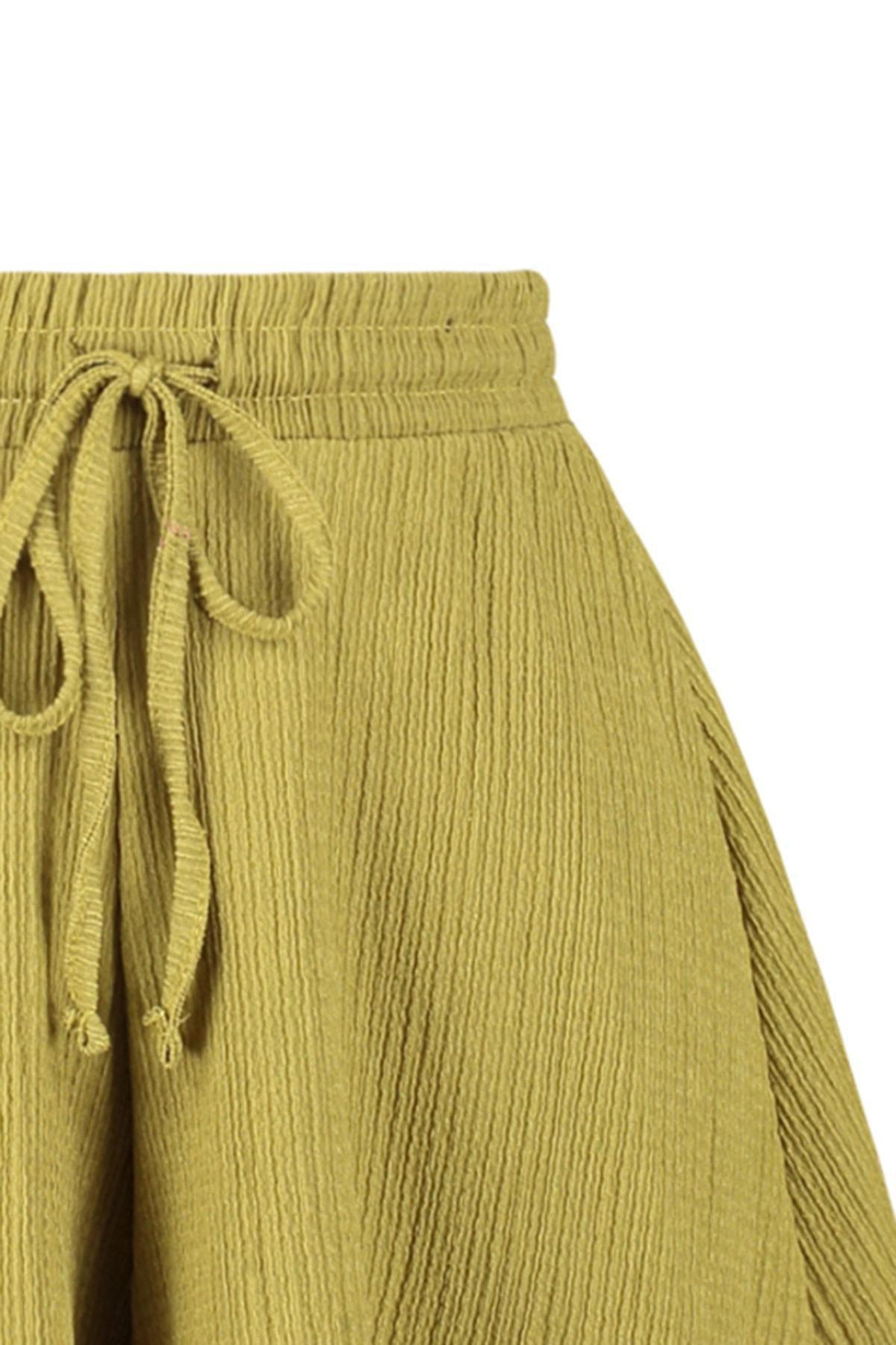 Green Mid Waist Shorts, , large image number 7