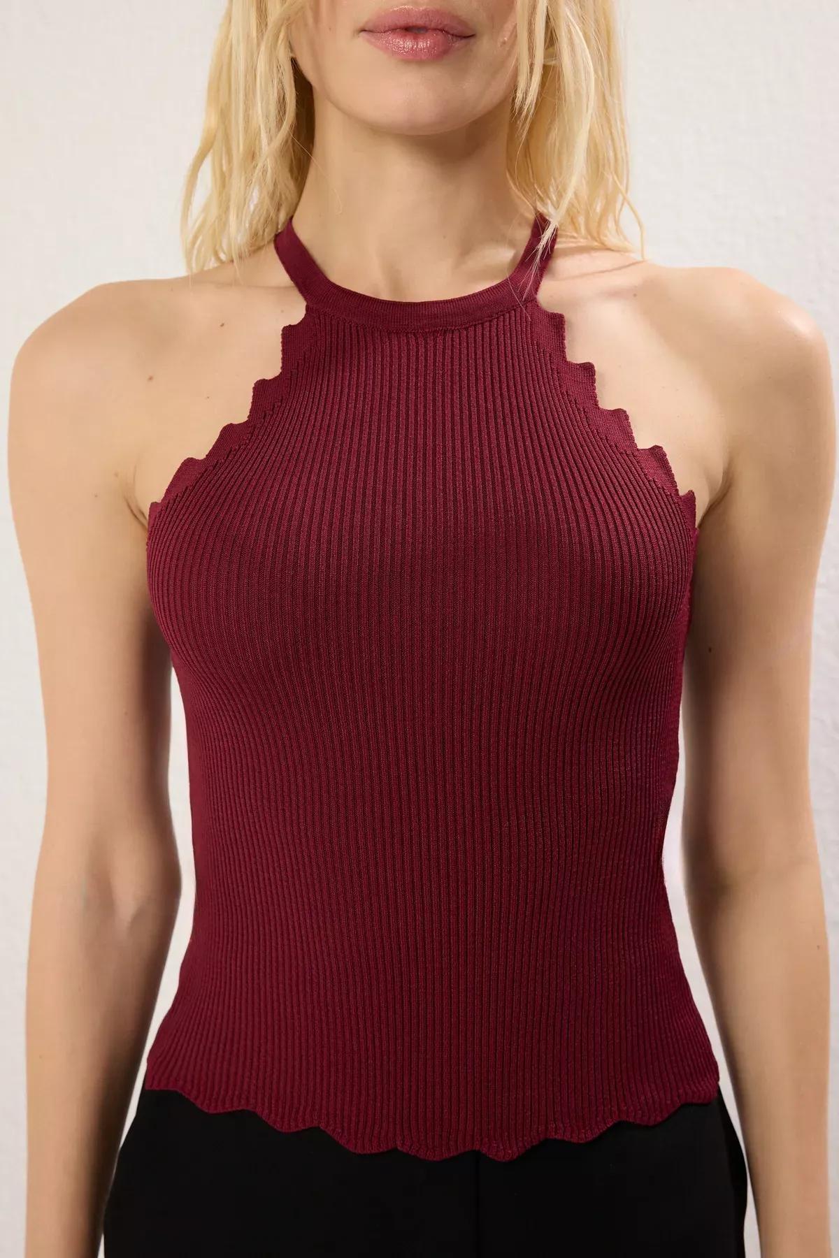 Burgundy Crop Halter Neck Knit Blouse, , large image number 2