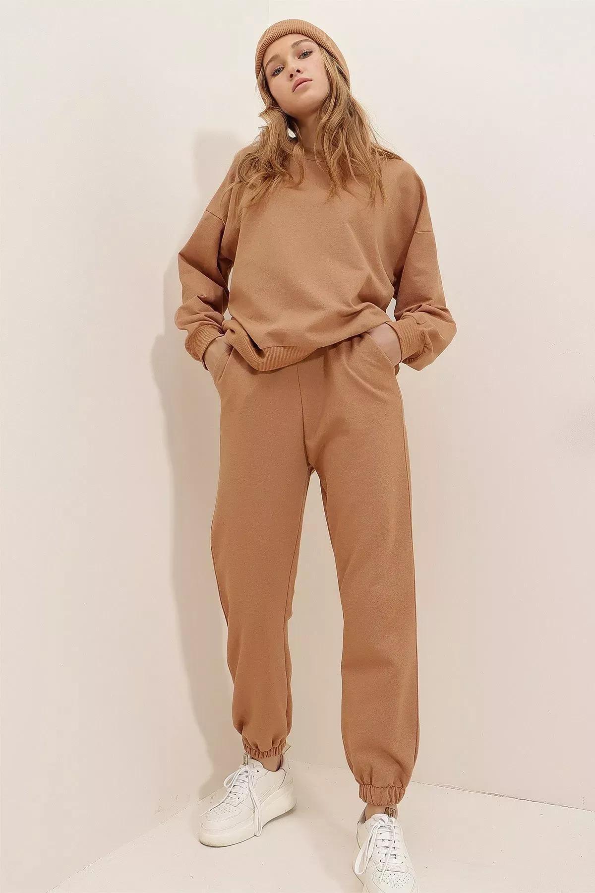 Black Ribbed Lycra Leggings, Beige, large image number 8