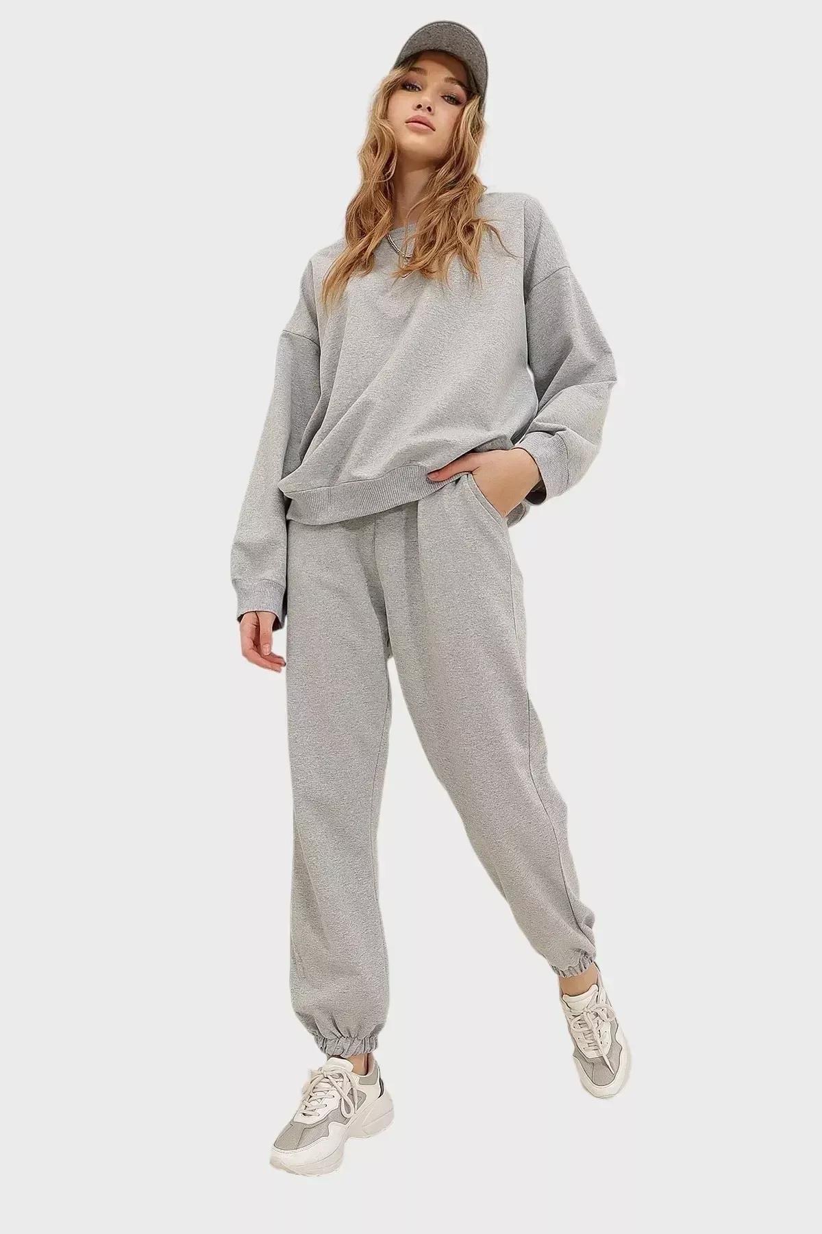 بدلة رياضية بفتحة رقبة مستديرة، رمادي, Gray, large image number 7