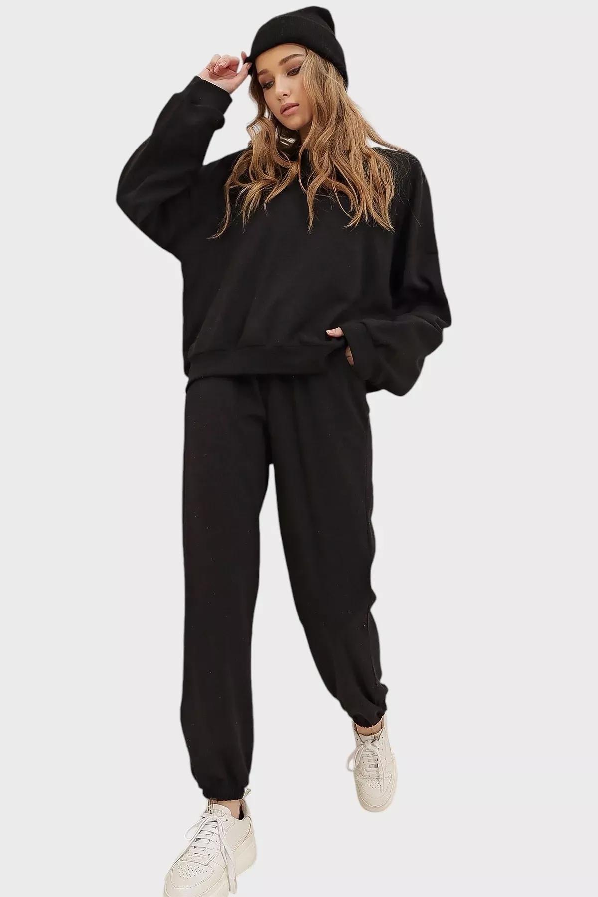Black Crew Neck Sweatsuit, Black, medium