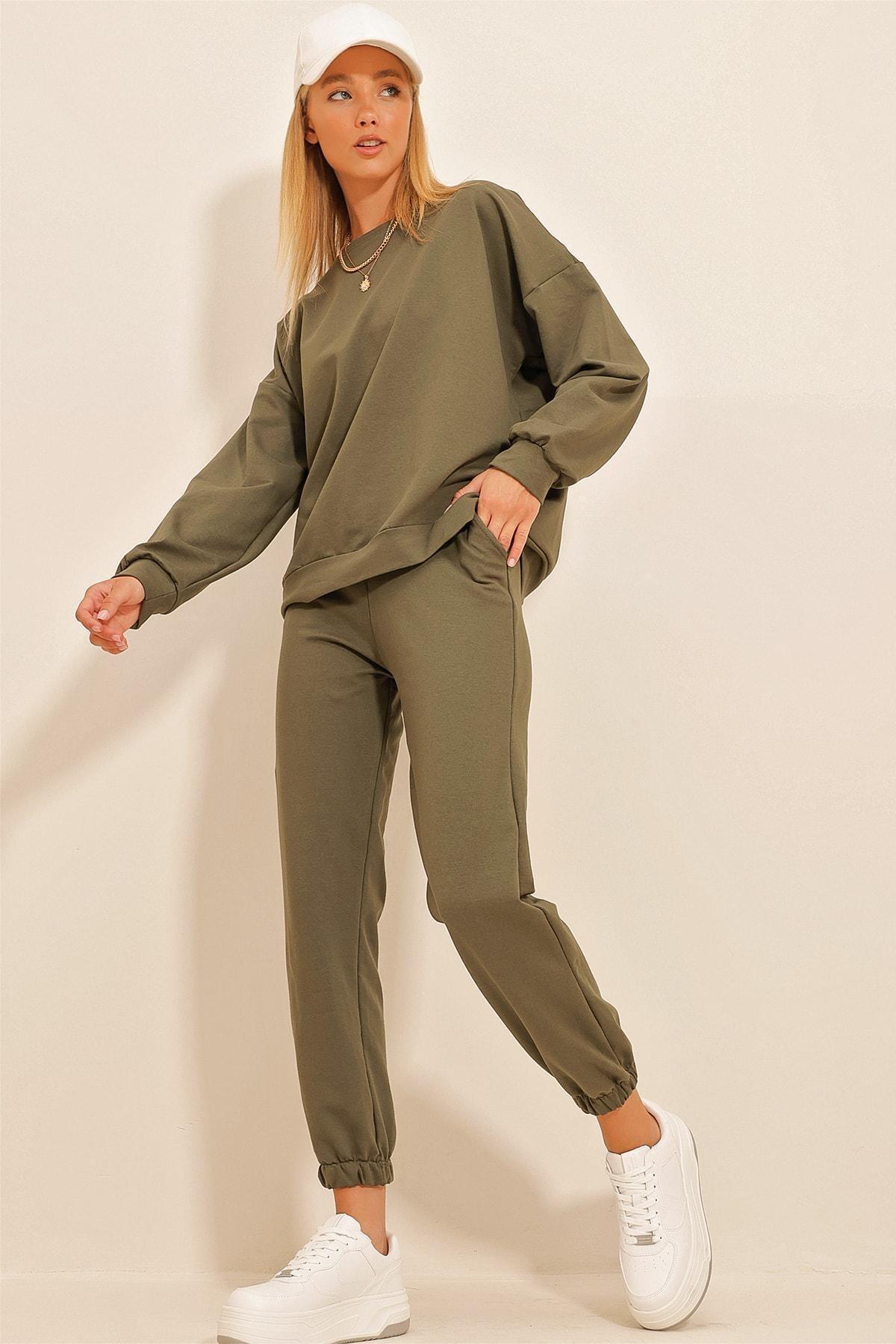 Khaki Crew Neck Sweatsuit, , large image number 2