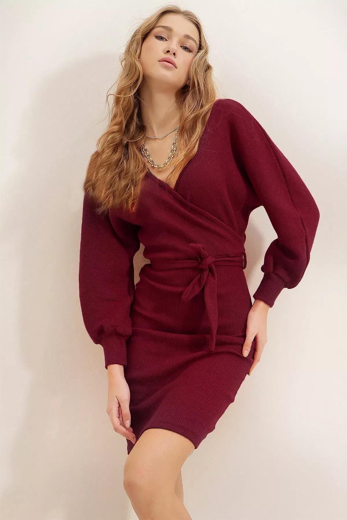Burgundy Batwing Sleeve Bodycon Dress, Burgundy, large image number 0