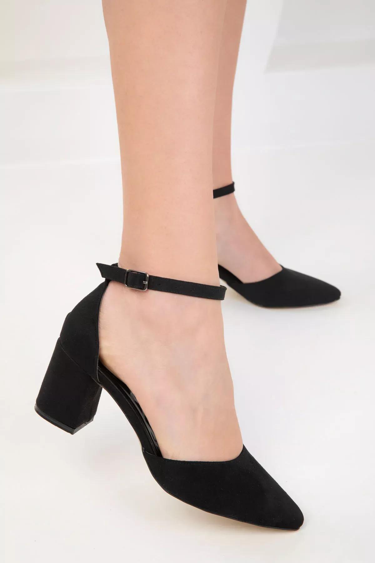 Black Suede Classic Heeled Shoes, , large image number 4