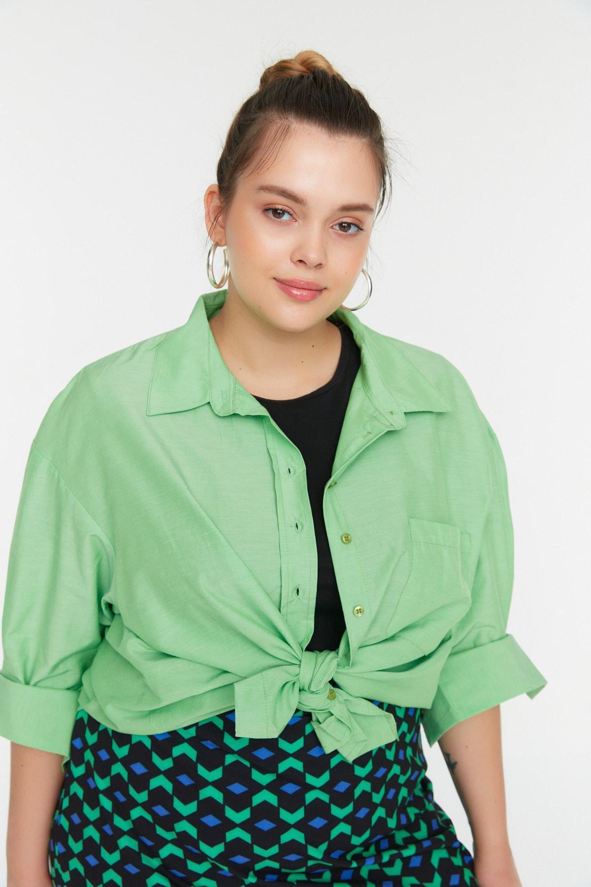 Green Plus Size Collared Shirt, , large image number 2