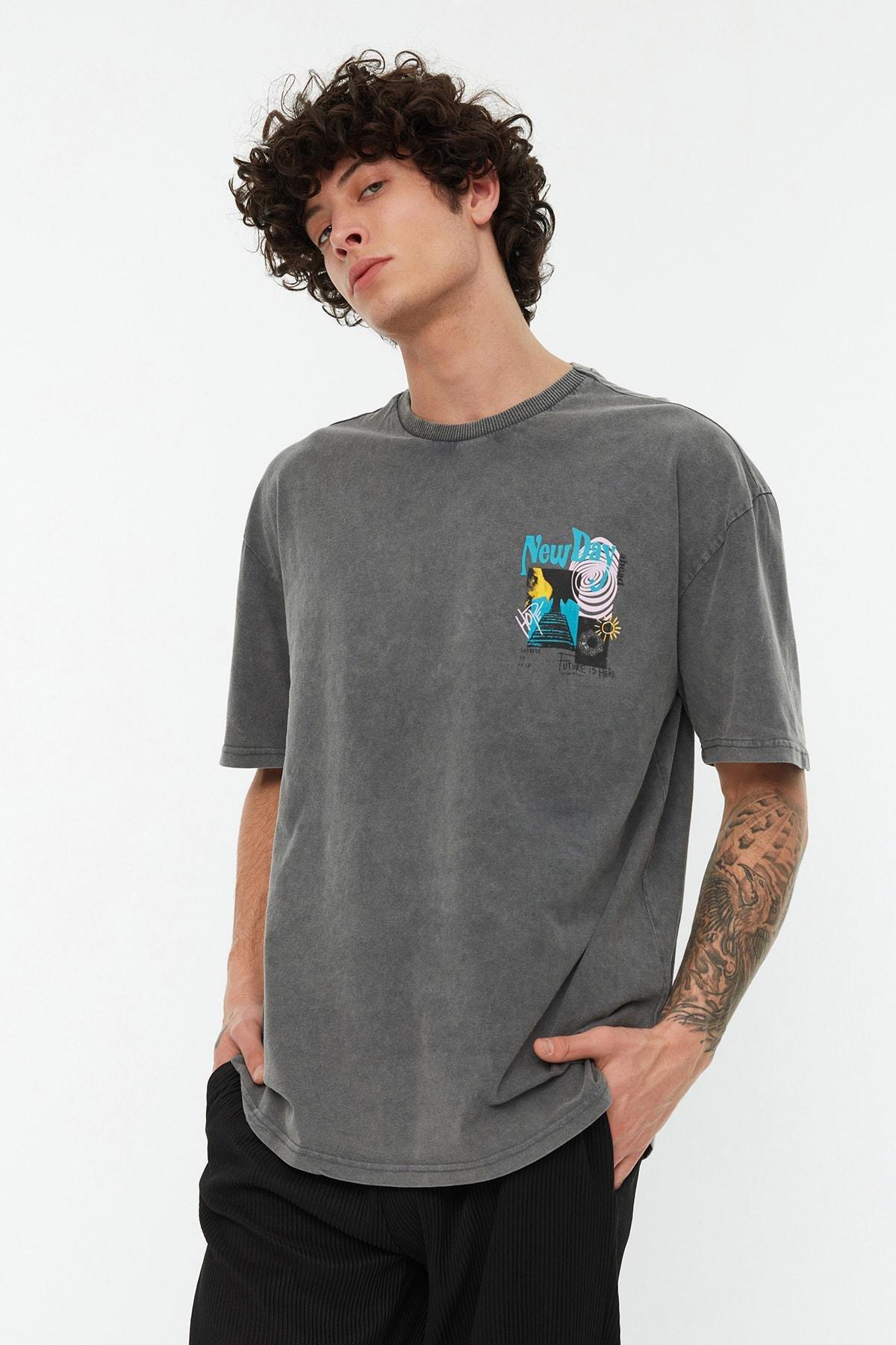 Gray Relaxed Crew Neck T-Shirt, , large image number 1
